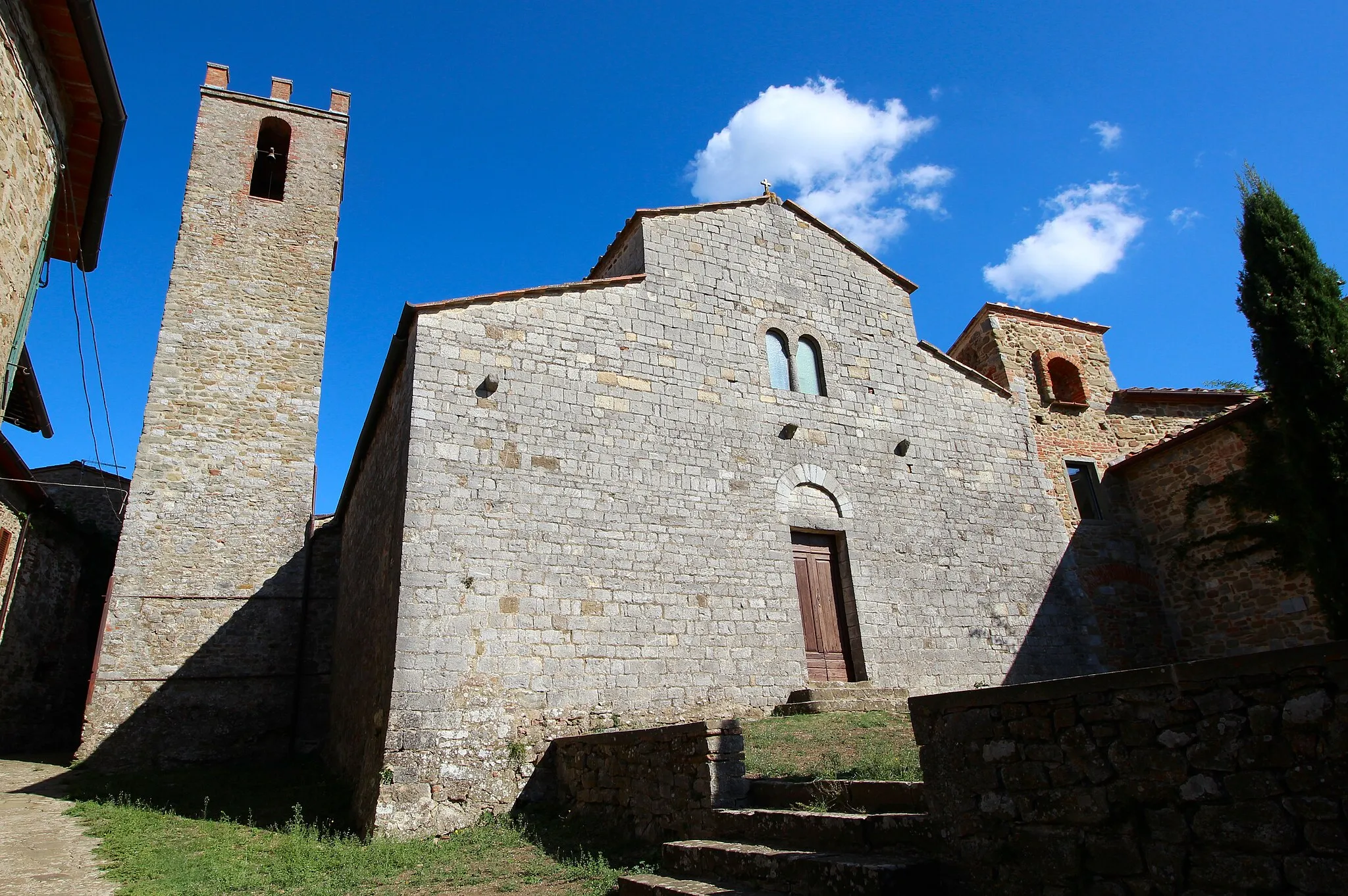 Photo showing: Church San Vincenti, San Vincenti, hamlet of Gaiole in Chianti, Province of Siena, Tuscany, Italy