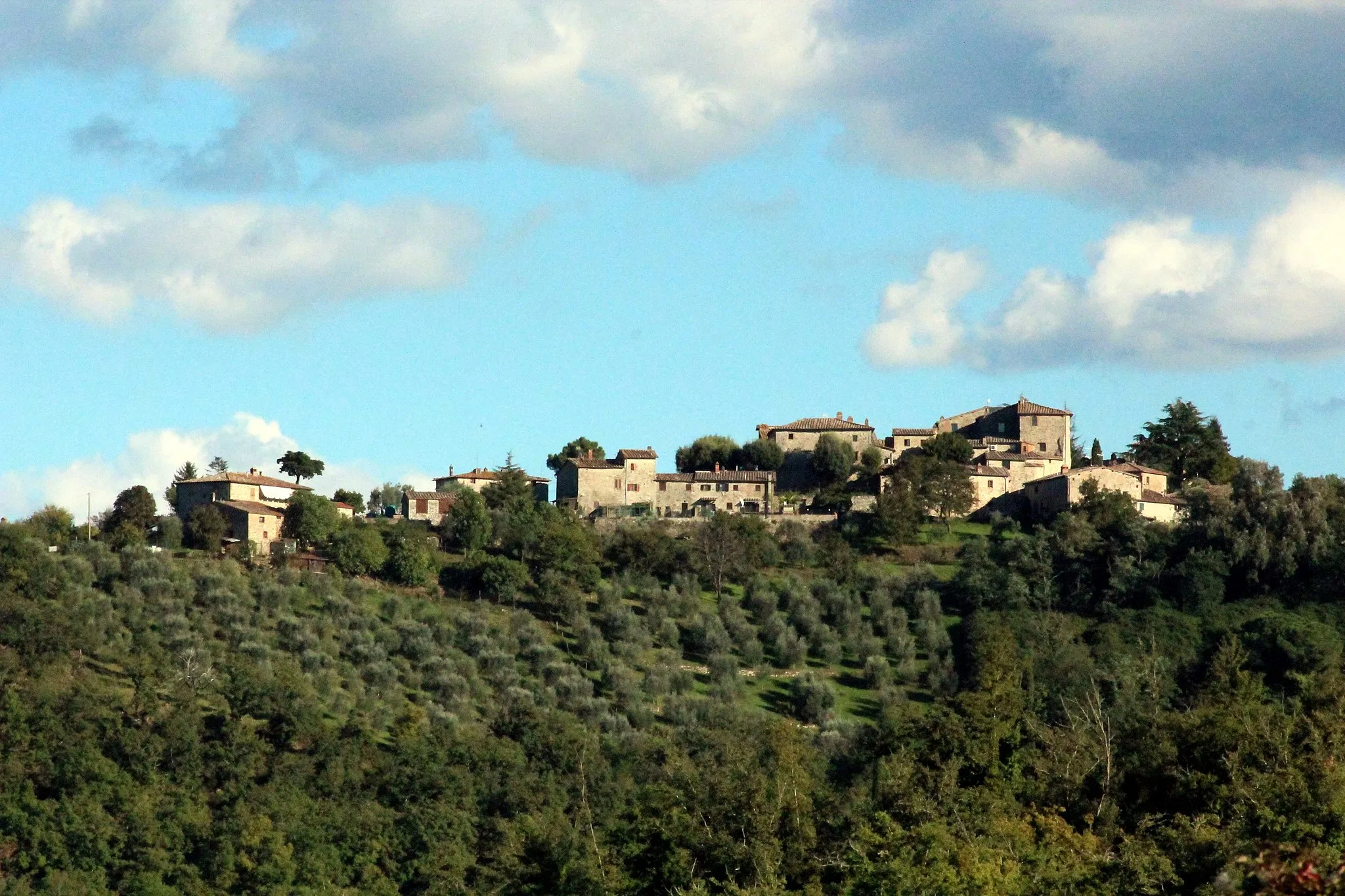 Photo showing: Panorama of Castagnoli, hamlet of Gaiole in Chianti, Province of Siena, Tuscany, Italy