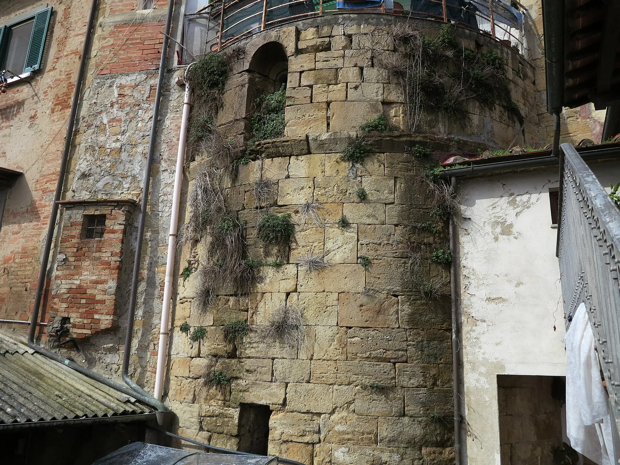 Photo showing: Abside, Abbazia del Santo Sepolcro e Santa Maria a Elmi