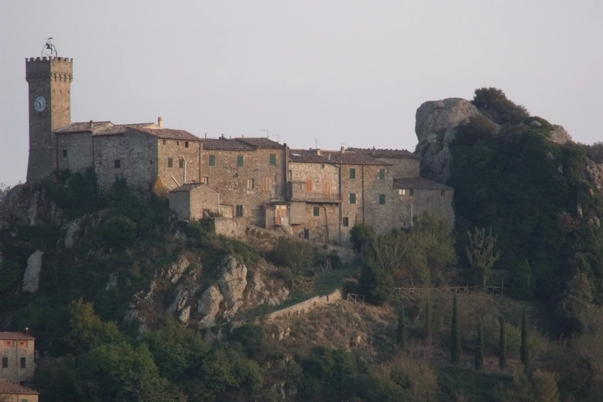 Photo showing: Panorama of the Clocktower in Roccatederighi (Roccastrada), Province of Grosseto, Tuscany, Italy