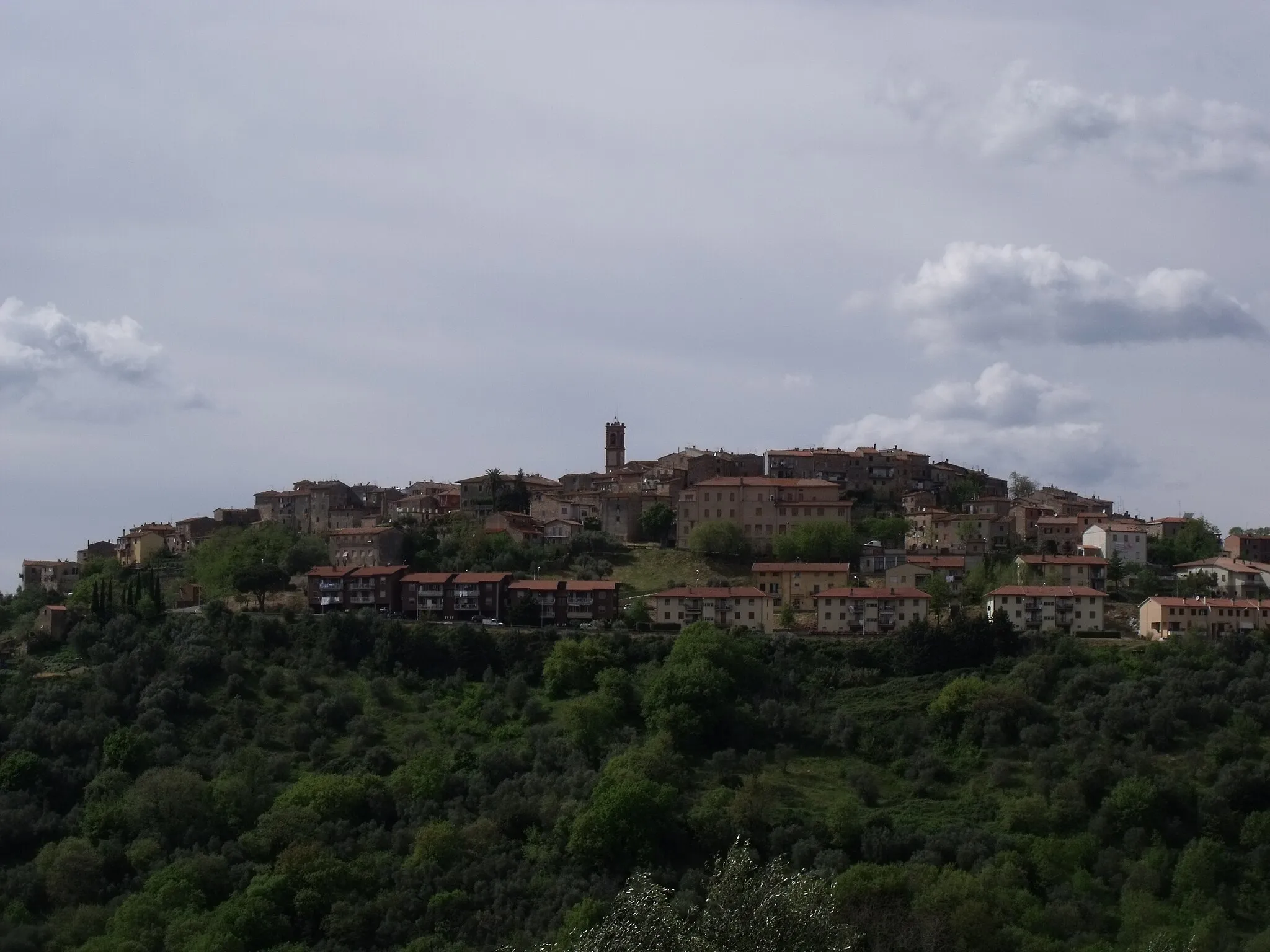 Photo showing: Panorama of Civitella Marittima, hamlet of Civitella Paganico, Maremma, Province of Grosseto, Tuscany, Italy