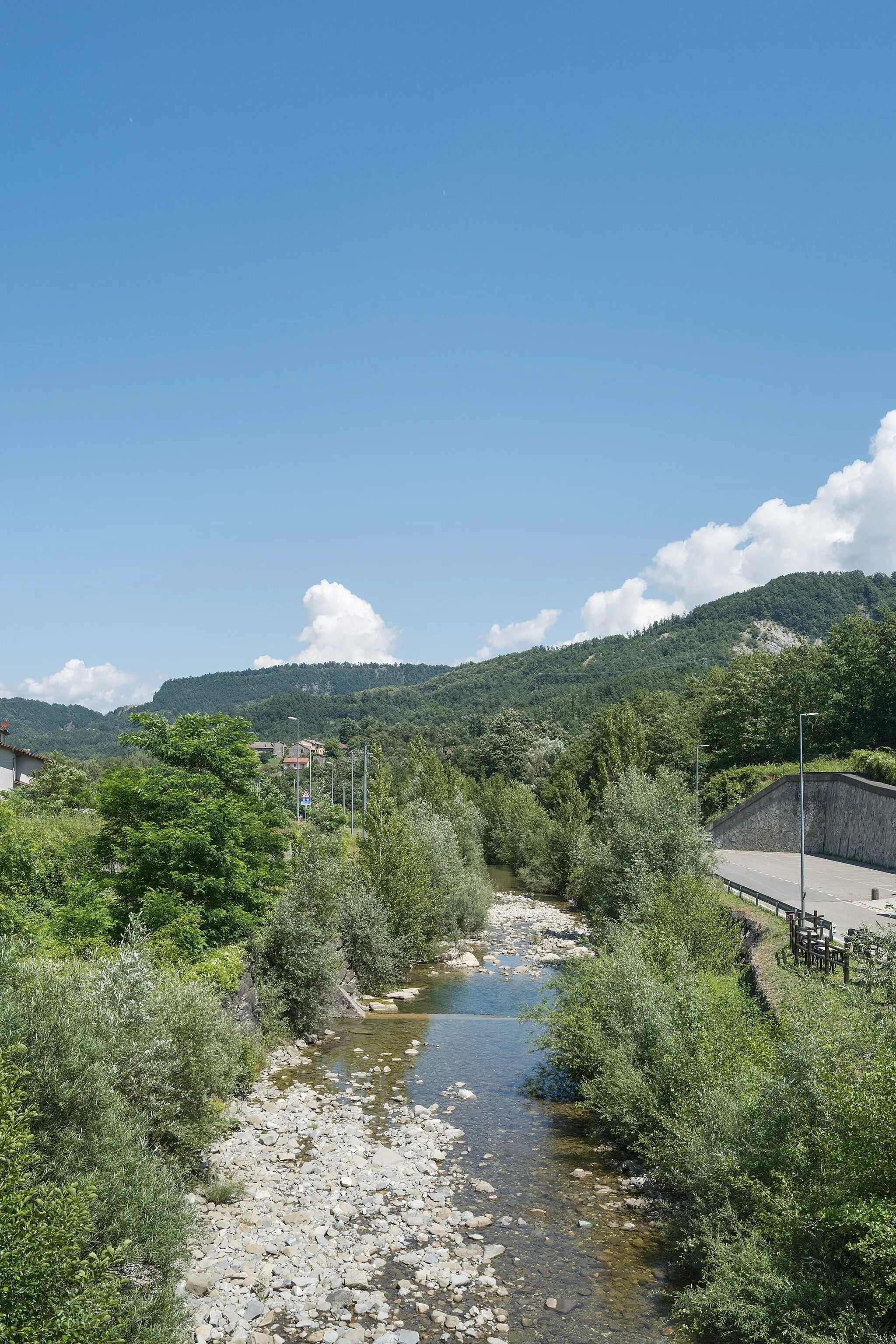 Photo showing: Torrente Gambellato - Roncobilaccio, Castiglione dei Pepoli, Bologna