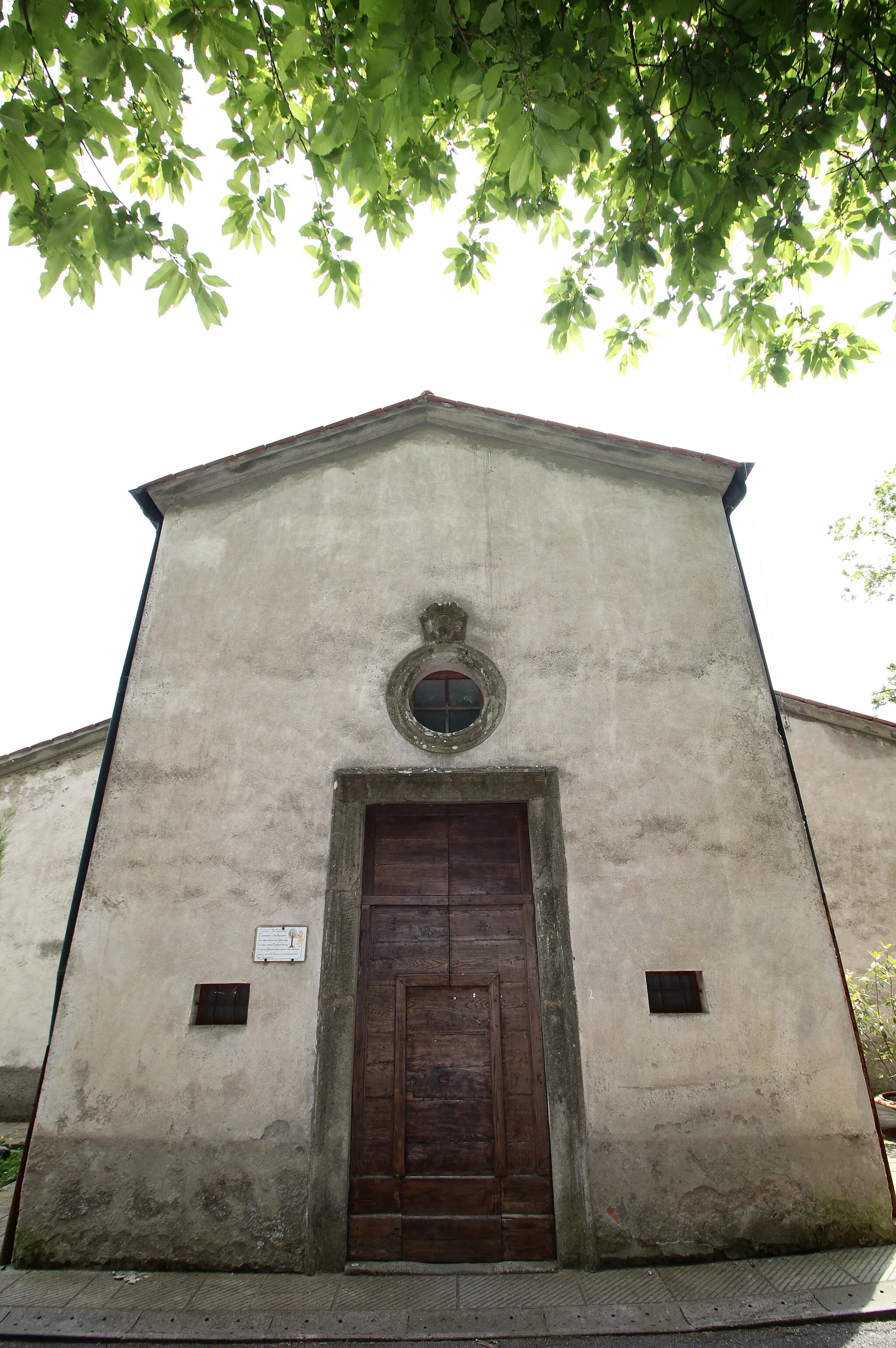 Photo showing: Church Chiesa del Crocifisso, Tre Case, village in the territory of Piancastagnaio, Province of Siena, Tuscany, Italy.