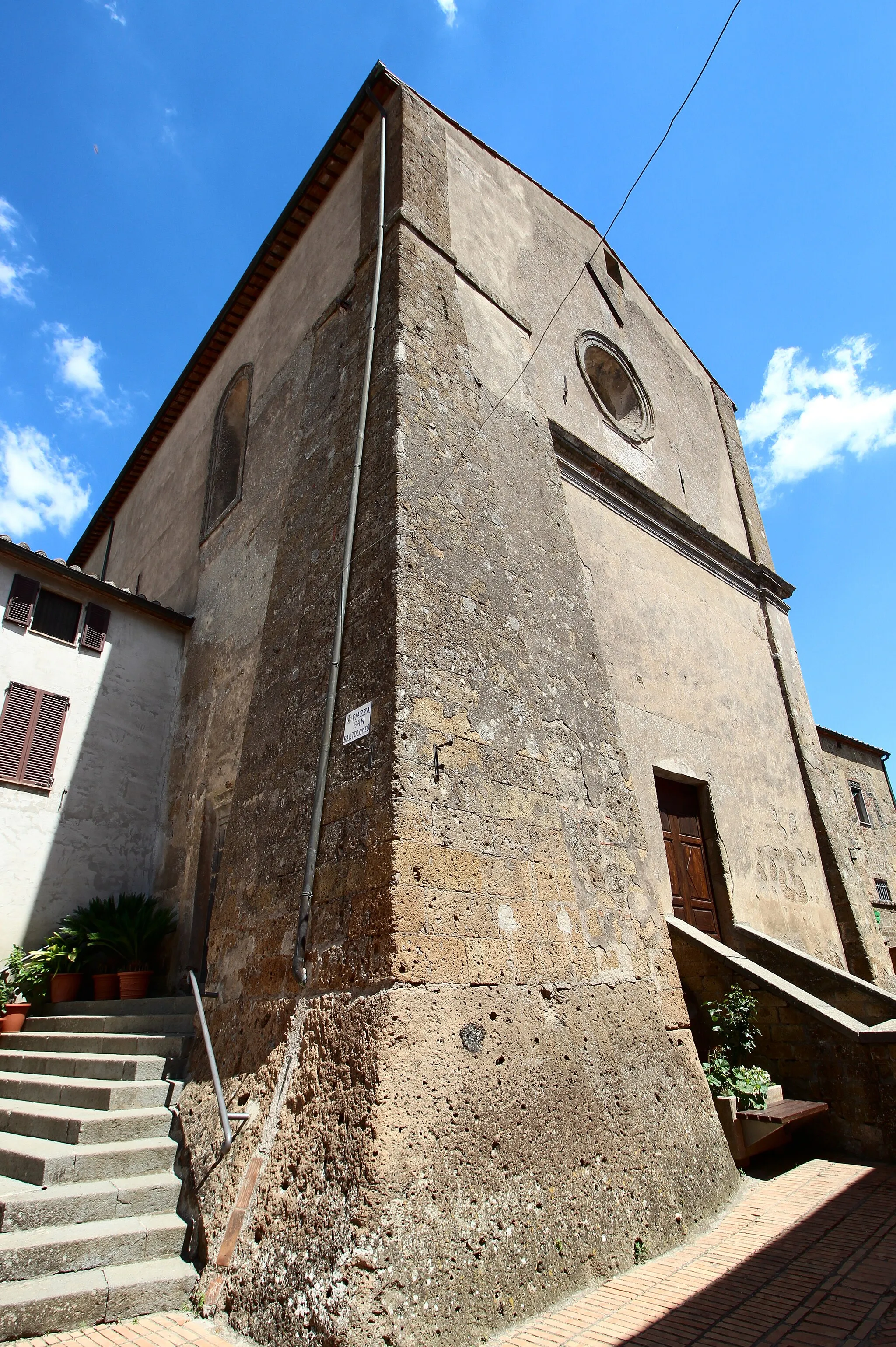 Photo showing: Church San Bartolomeo, Castell'Otteri, hamlet of Sorano, Province of Grosseto, Tuscany, Italy