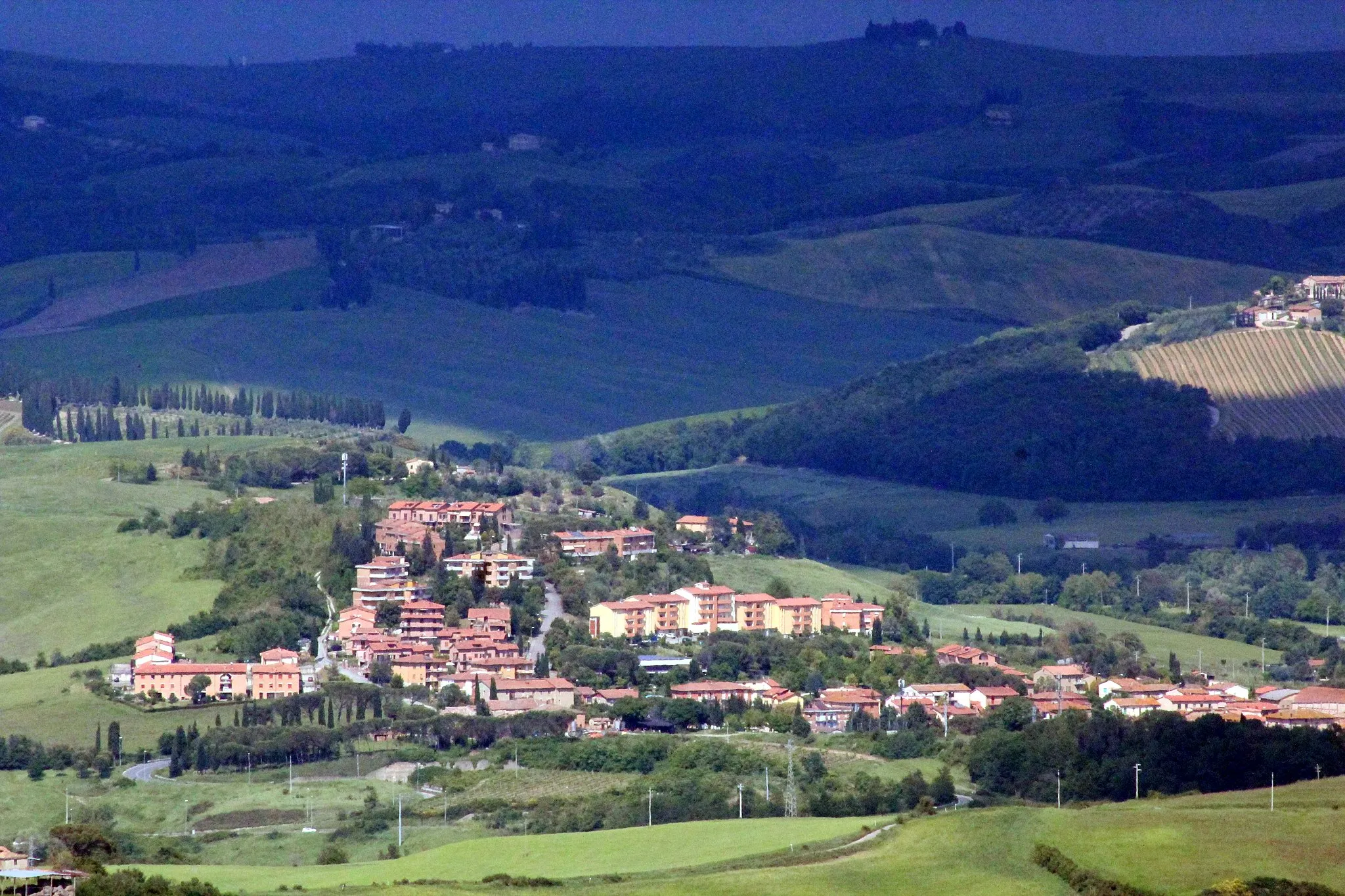 Photo showing: Panorama of Torrenieri, hamlet of Montalcino, Val d’Orcia, Province of Siena, Tuscany, Itay