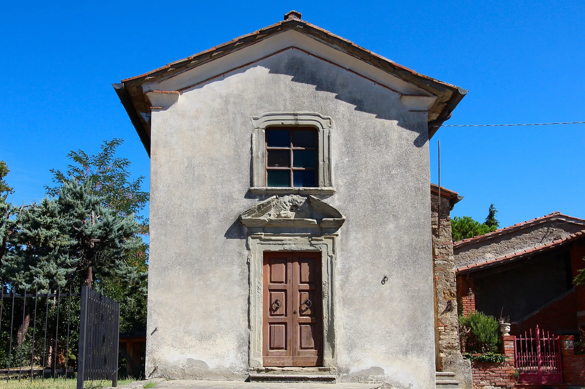 Photo showing: Church/Oratory Chiesa della Compagnia di Santa Maria, Bibbiano, hamlet of Capolona, Province of Arezzo, Tuscany, Italy