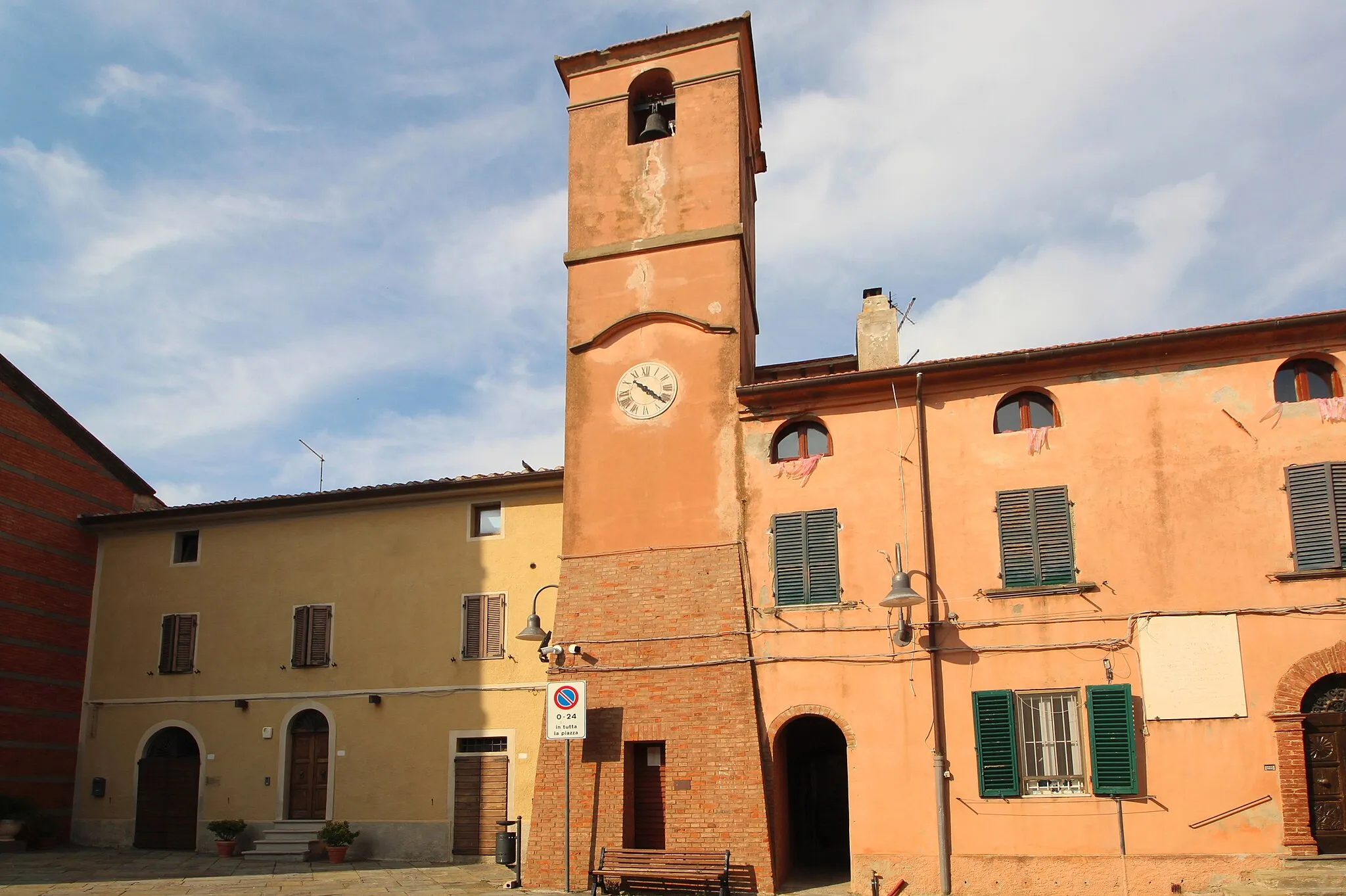 Photo showing: Clock Tower Torre dell’Orologio, Montiano, hamlet of Magliano in Toscana, Province of Grosseto, Tuscany, Italy