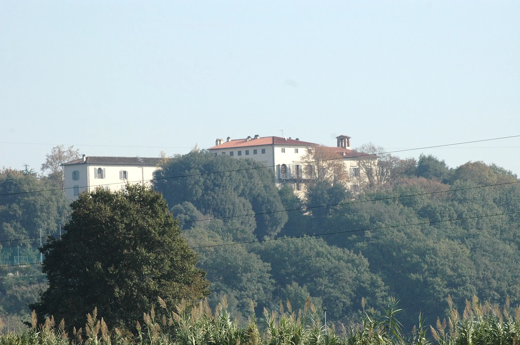 Photo showing: villa montecchio calcinaia