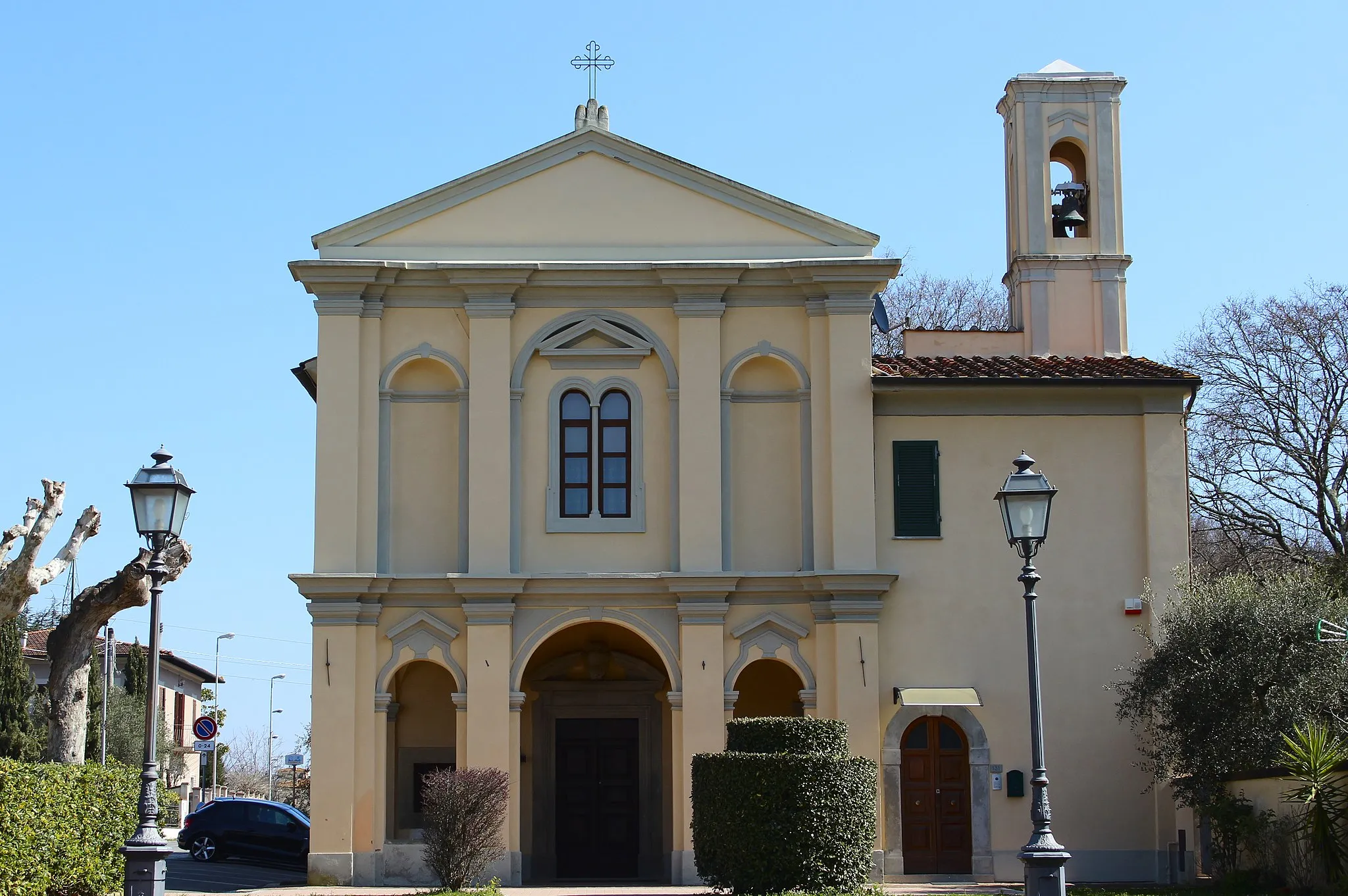 Photo showing: Church Madonna del Bosco, Santa Colomba, hamlet of Bientina, Province of Pisa, Tuscany, Italy