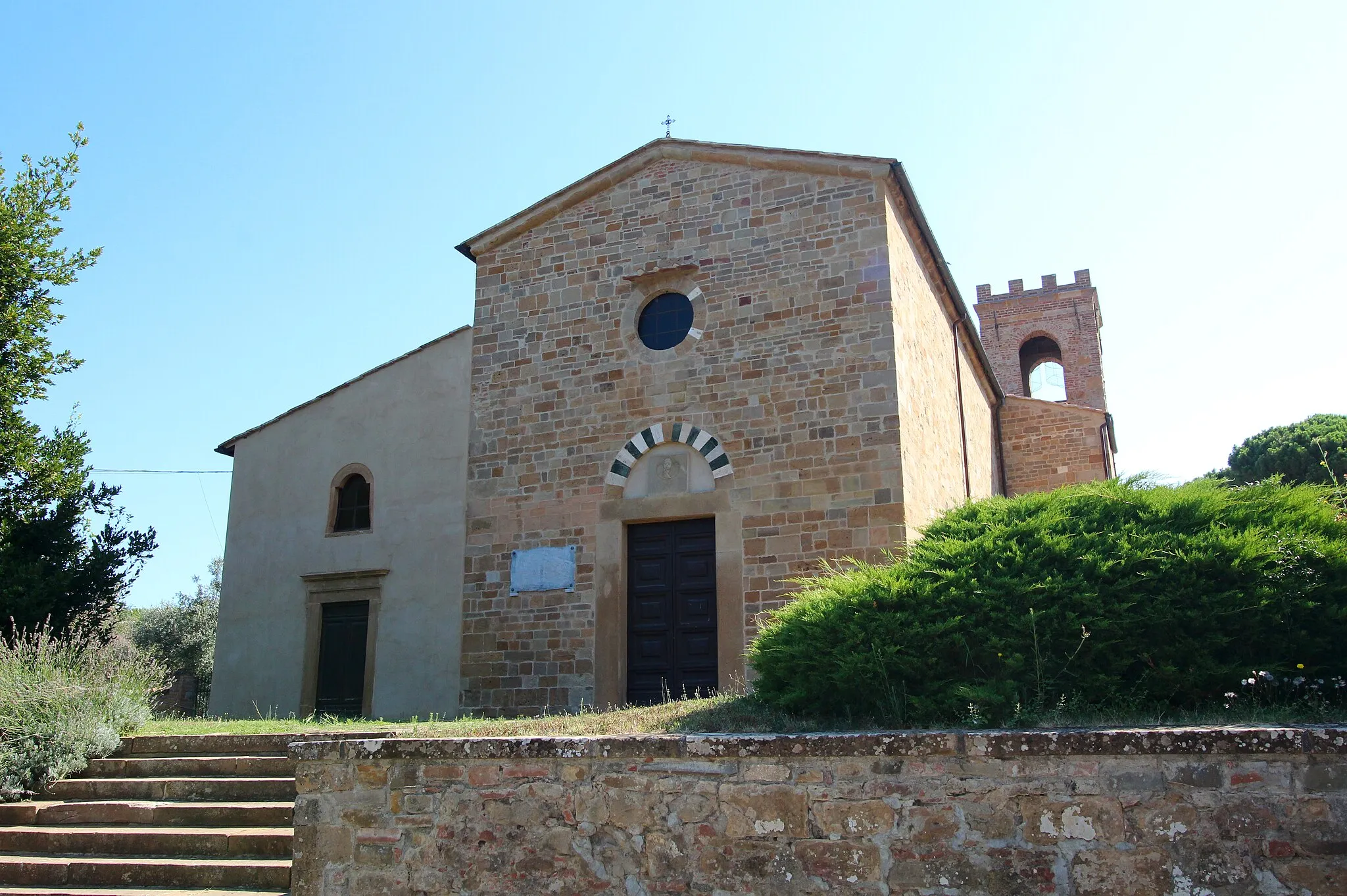 Photo showing: Church San Floriano, Castelfalfi, Montaione, Metropolitan City of Florence, Tuscany, Italy