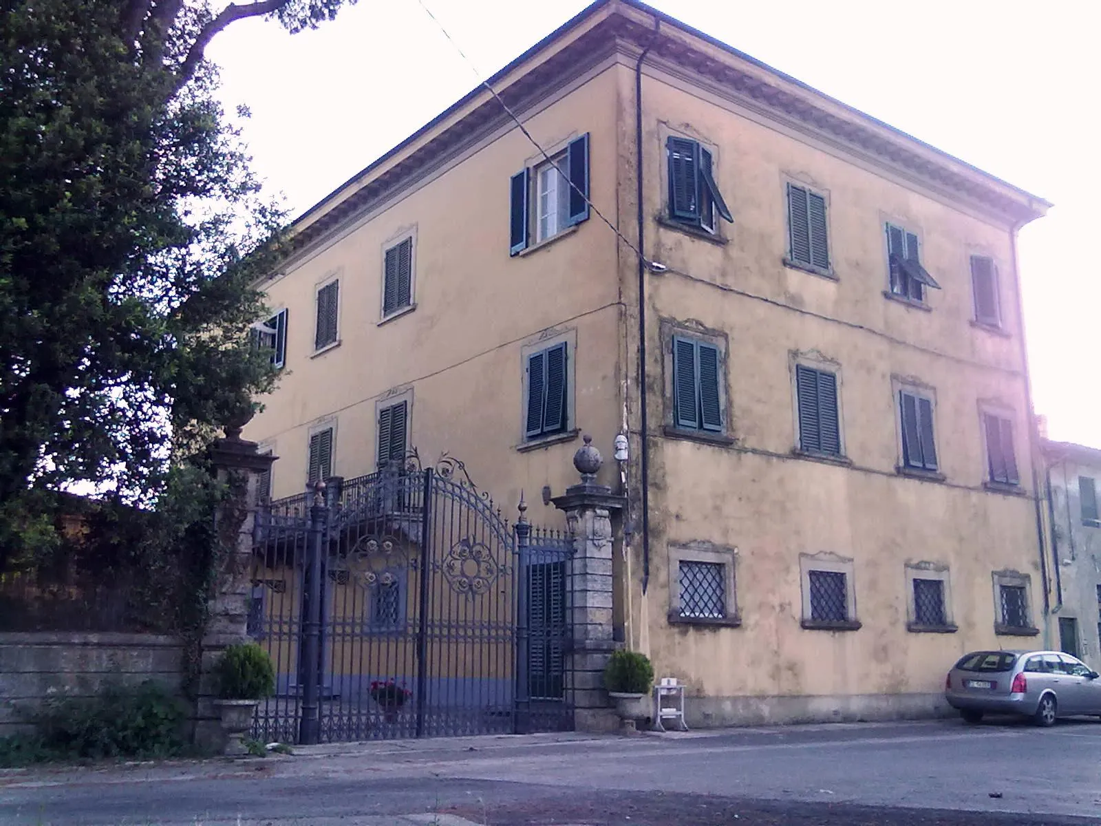 Photo showing: Villa "Magnolia" - Gello (Pontedera)