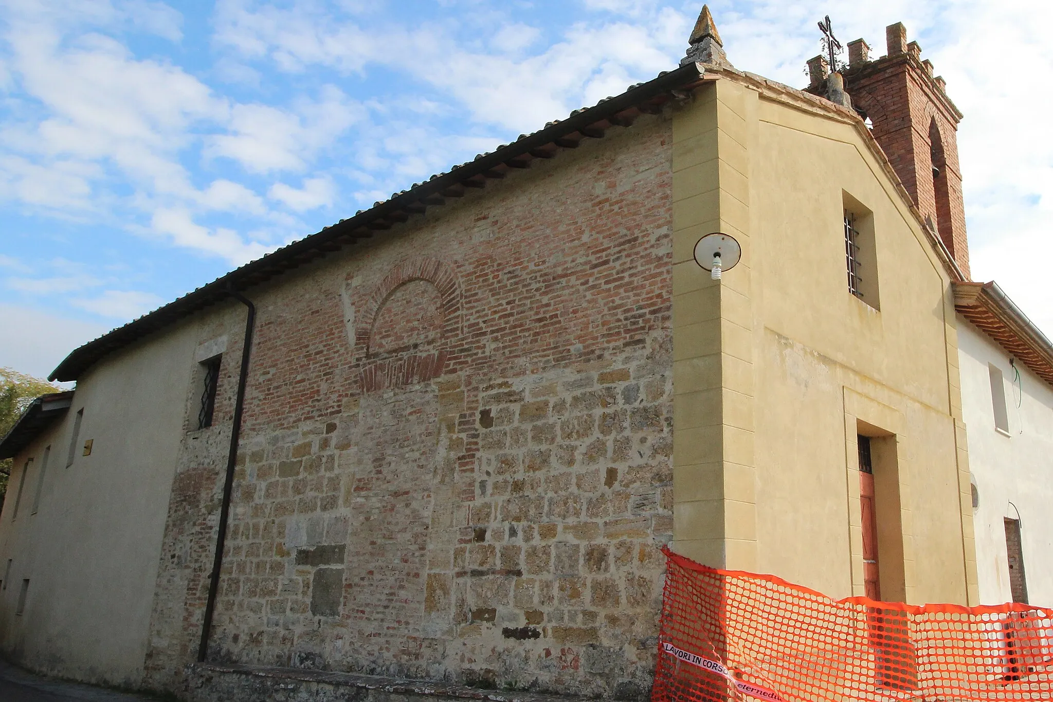 Photo showing: church San Paolo a Presciano, Presciano, hamlet of Siena, Tuscany, Italy