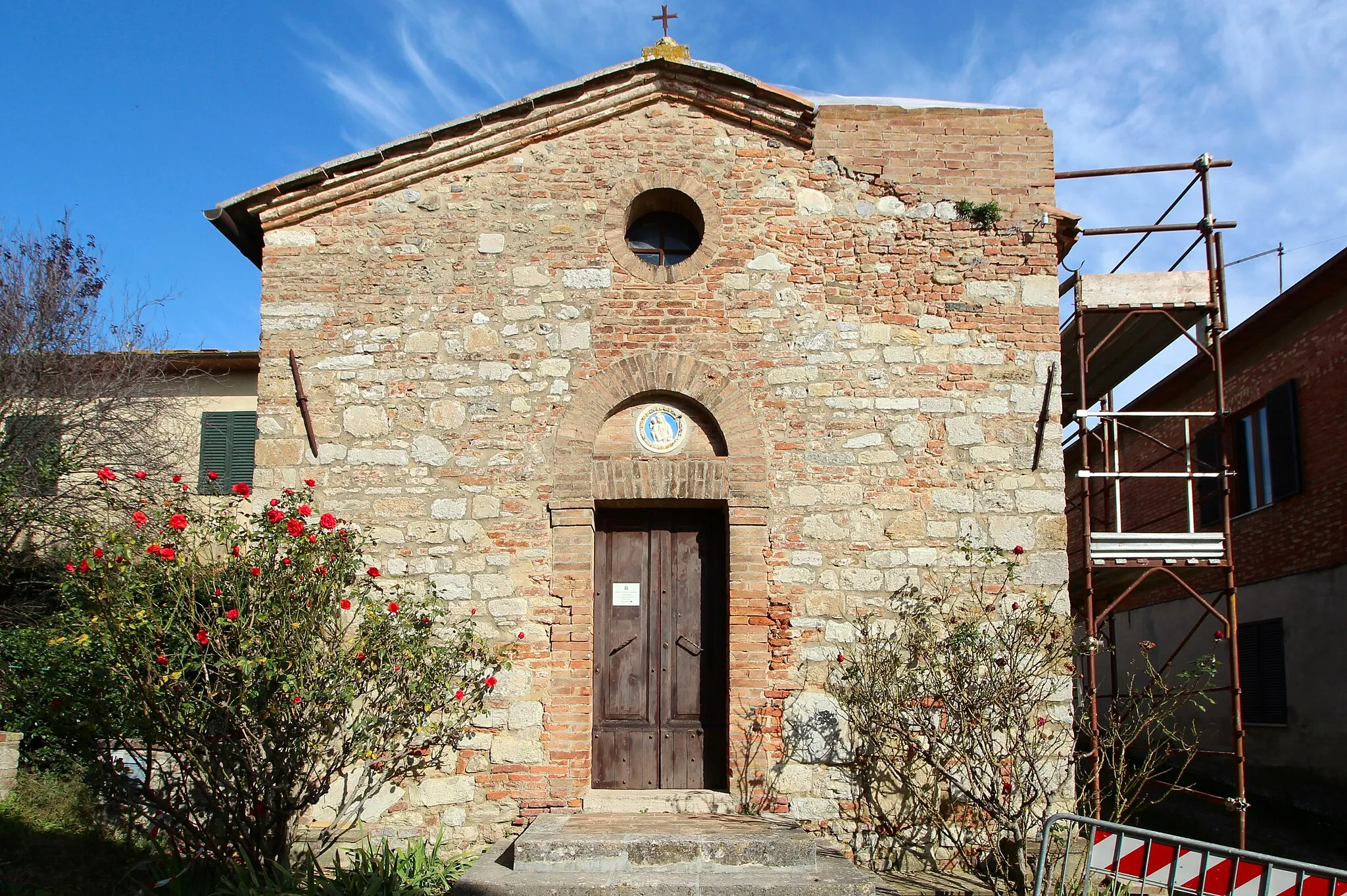 Photo showing: church Sant'Andrea, Mucigliani, hamlet of Asciano, Province of Siena, Tuscany, Italy