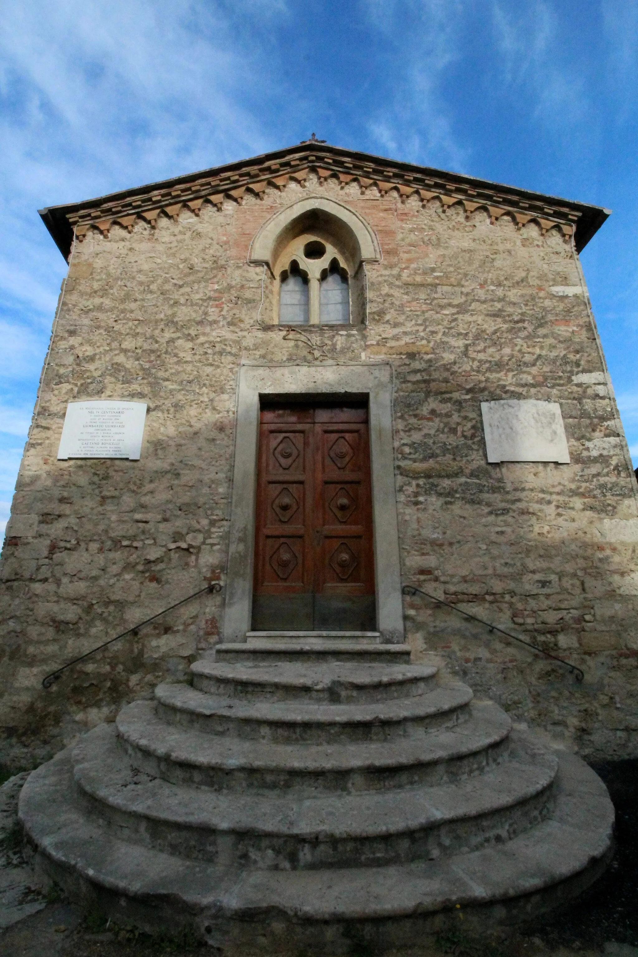 Photo showing: Church Santa Maria Assunta a Spugna, Colle di Val d'Elsa, Province of Siena, Tuscany, Italy
