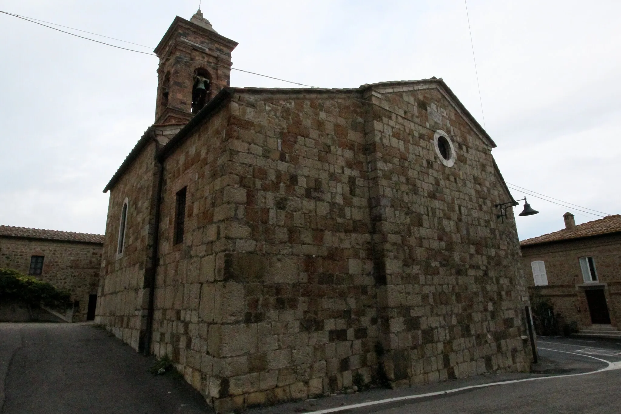 Photo showing: Church Santi Giusto e Clemente, Casciano, hamlet of Murlo, Province of Siena, Tuscany, Italy
