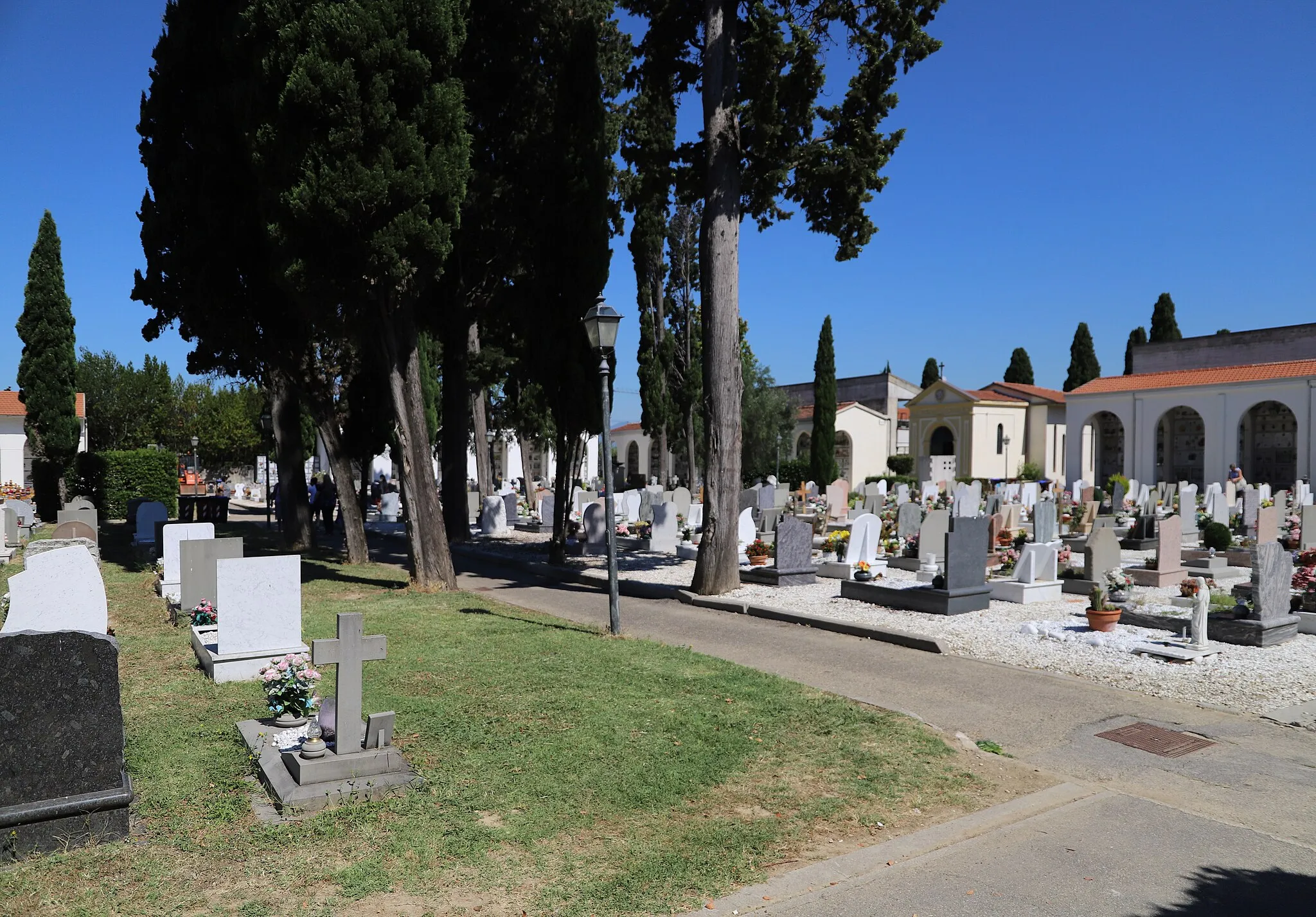 Photo showing: Cemeteries in Campi Bisenzio