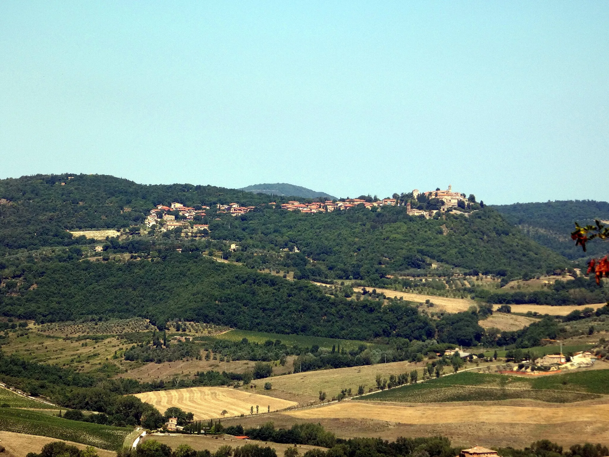 Photo showing: Montefollonico visto da Montepulciuano