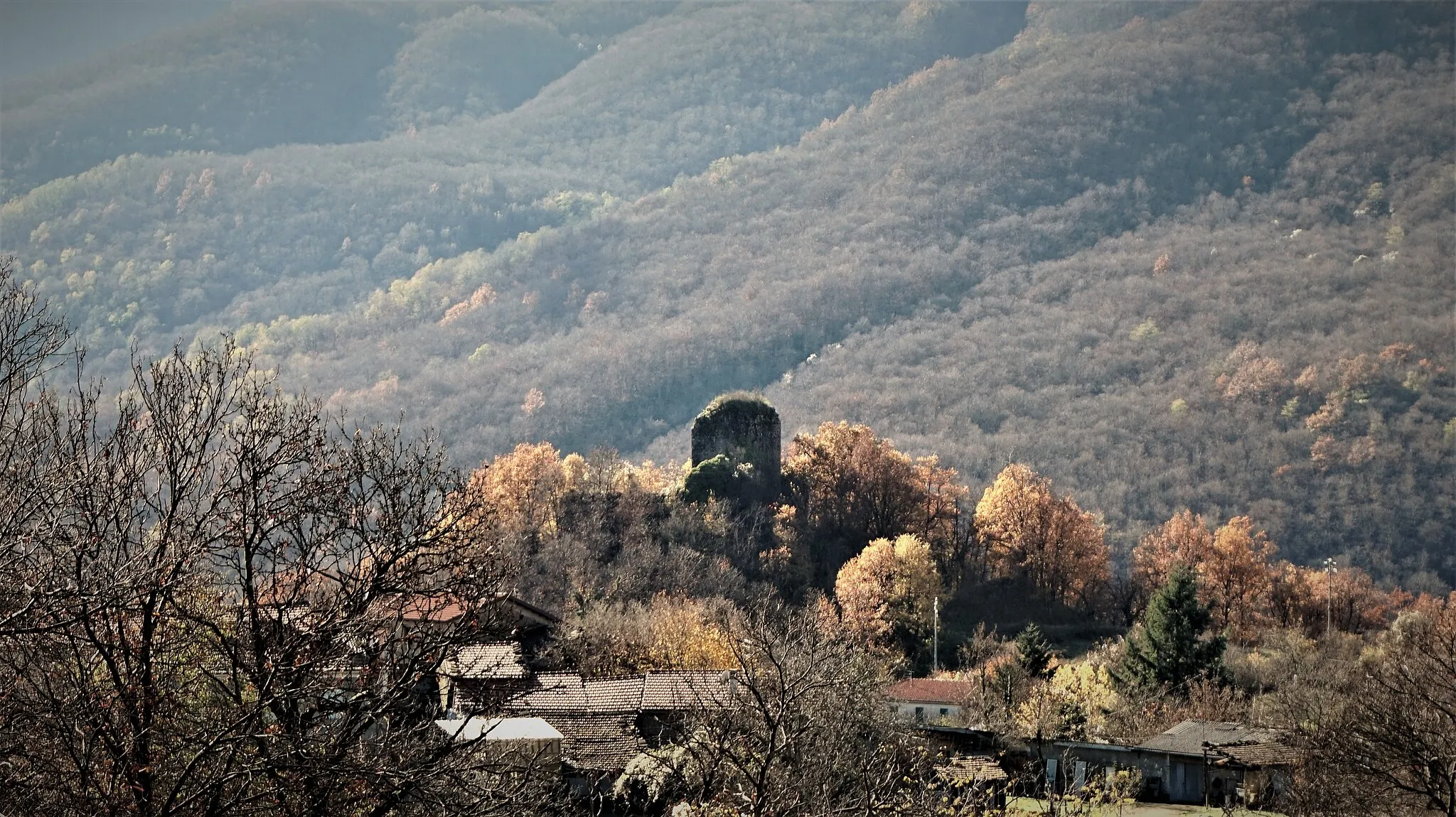 Photo showing: Vista del Castello di Grondola.