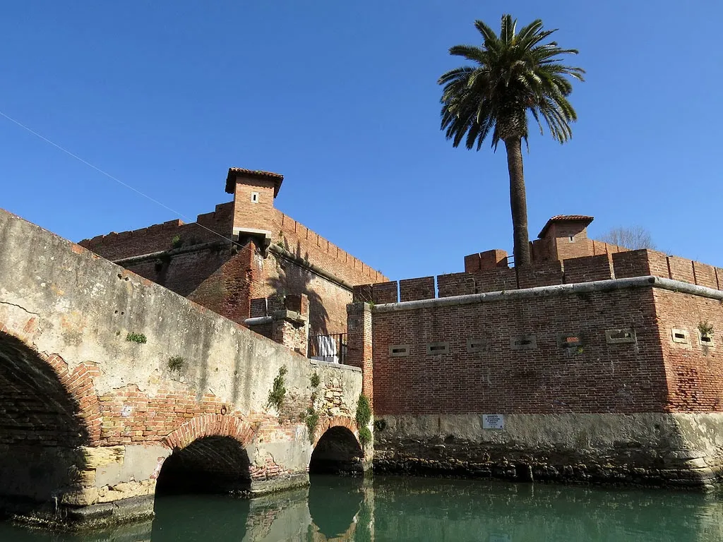 Photo showing: Fortezza Nuova (New Fortress) Livorno