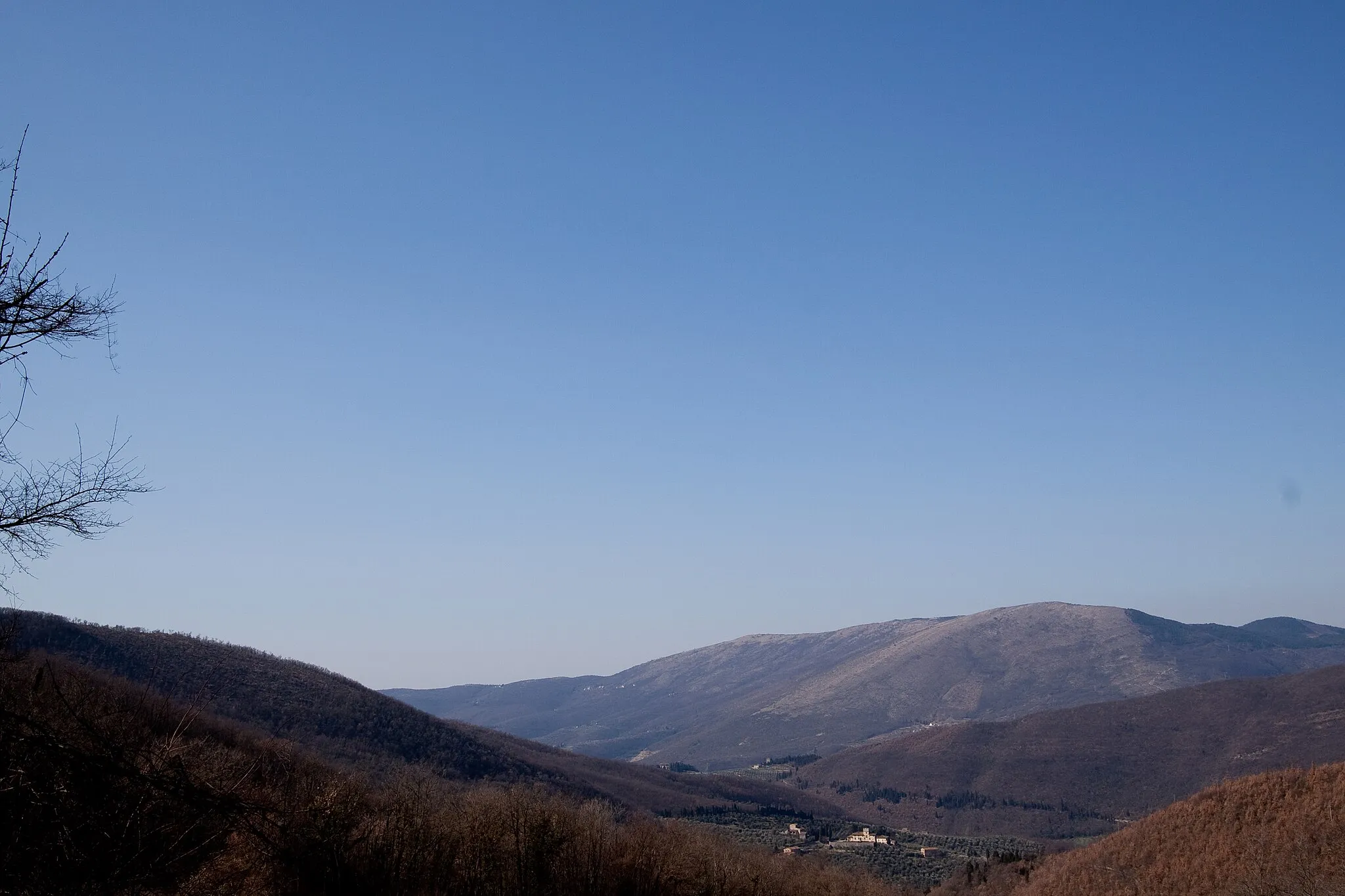 Photo showing: Monti della Calvana - Calenzano, Italy