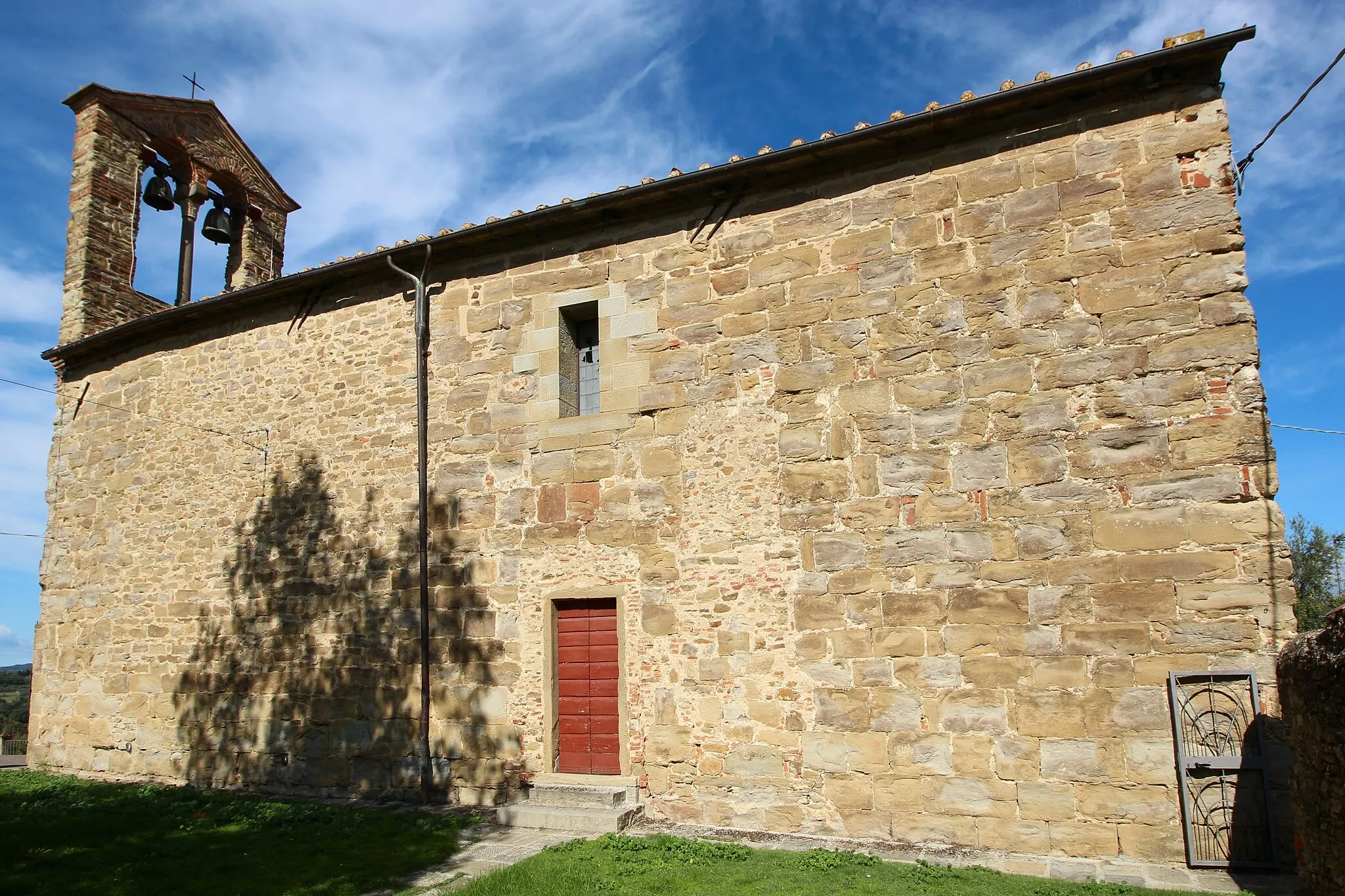 Photo showing: church Santa Maria Assunta, Puglia, hamlet of Arezzo, Province of Arezzo, Tuscany, Italy