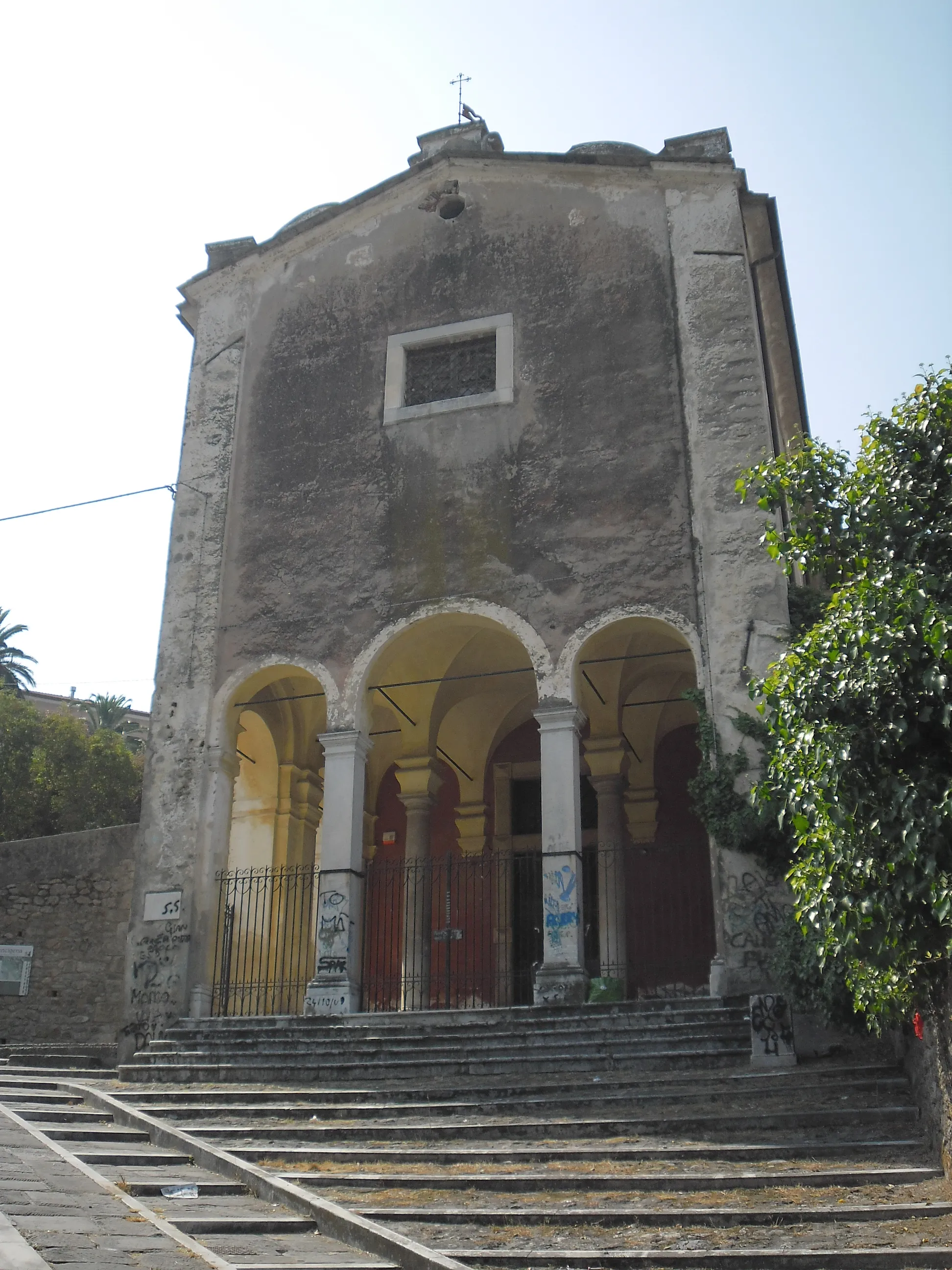 Photo showing: Chiesa di Santa Chiara, a Massa