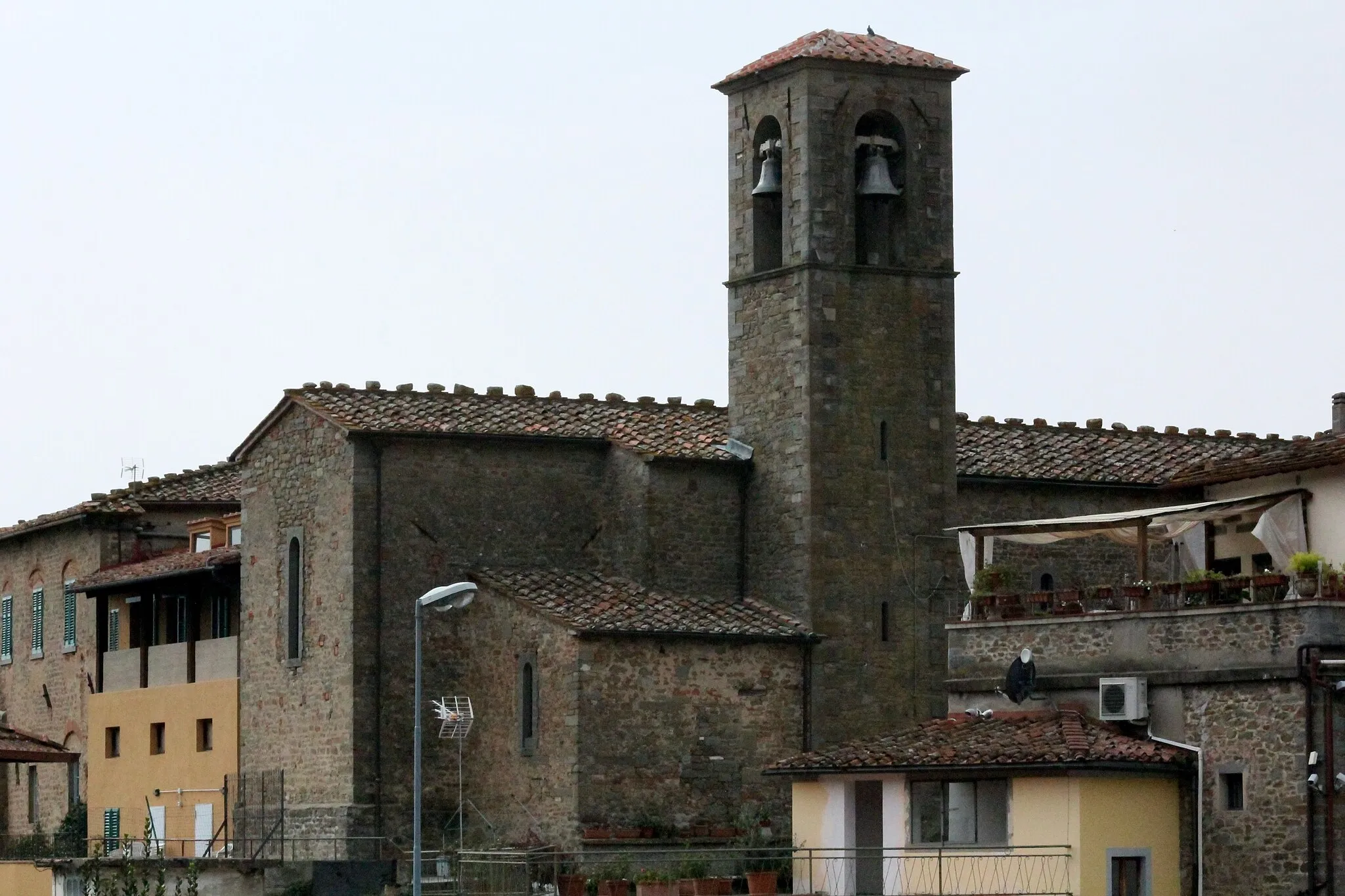 Photo showing: Church Santa Maria Assunta, in the center of Loro Ciuffenna, Province of Arezzo, Tuscany, Italy