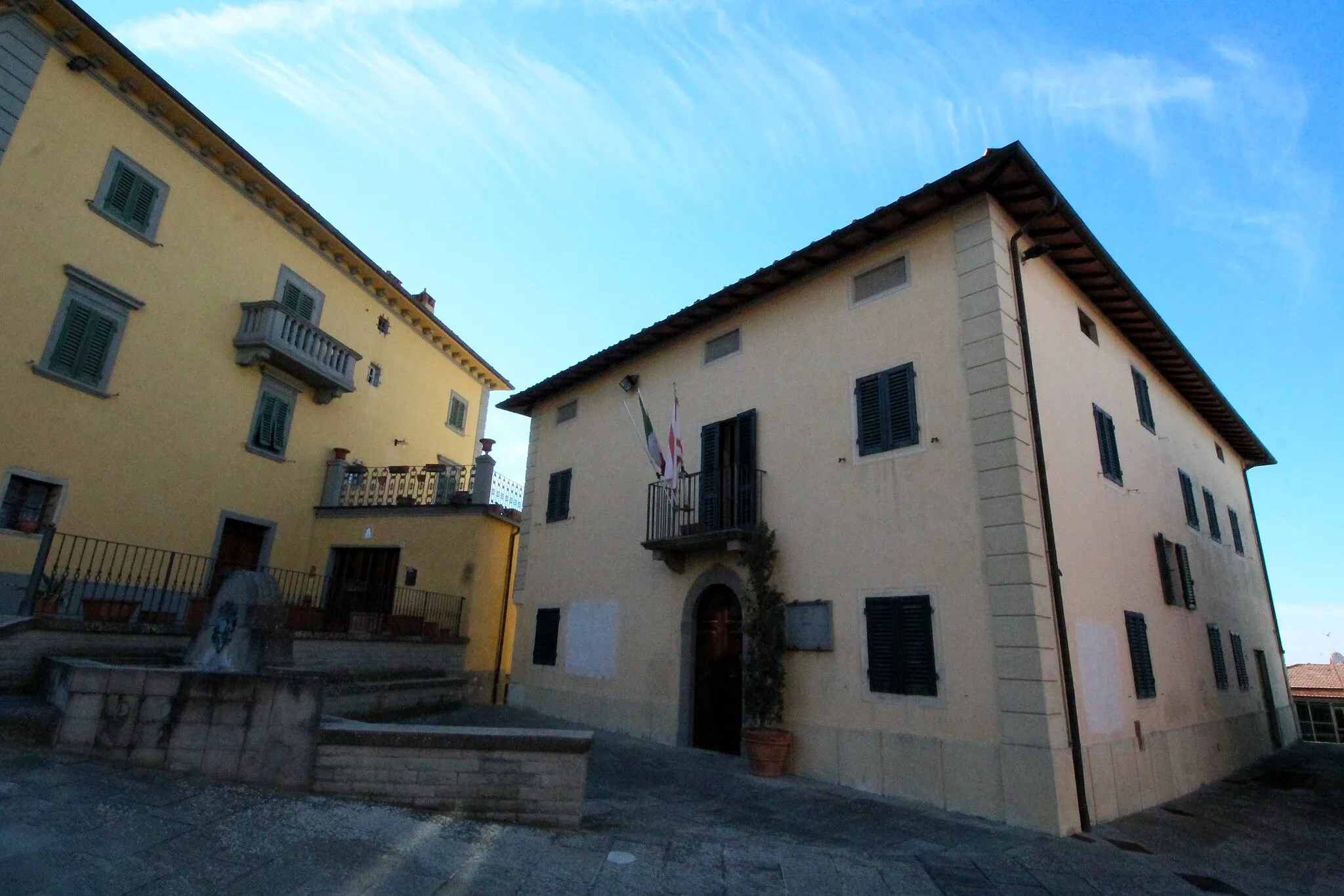 Photo showing: Town Hall Palazzo Comunale, Pergine Valdarno, Province of Arezzo, Tuscany, Italy