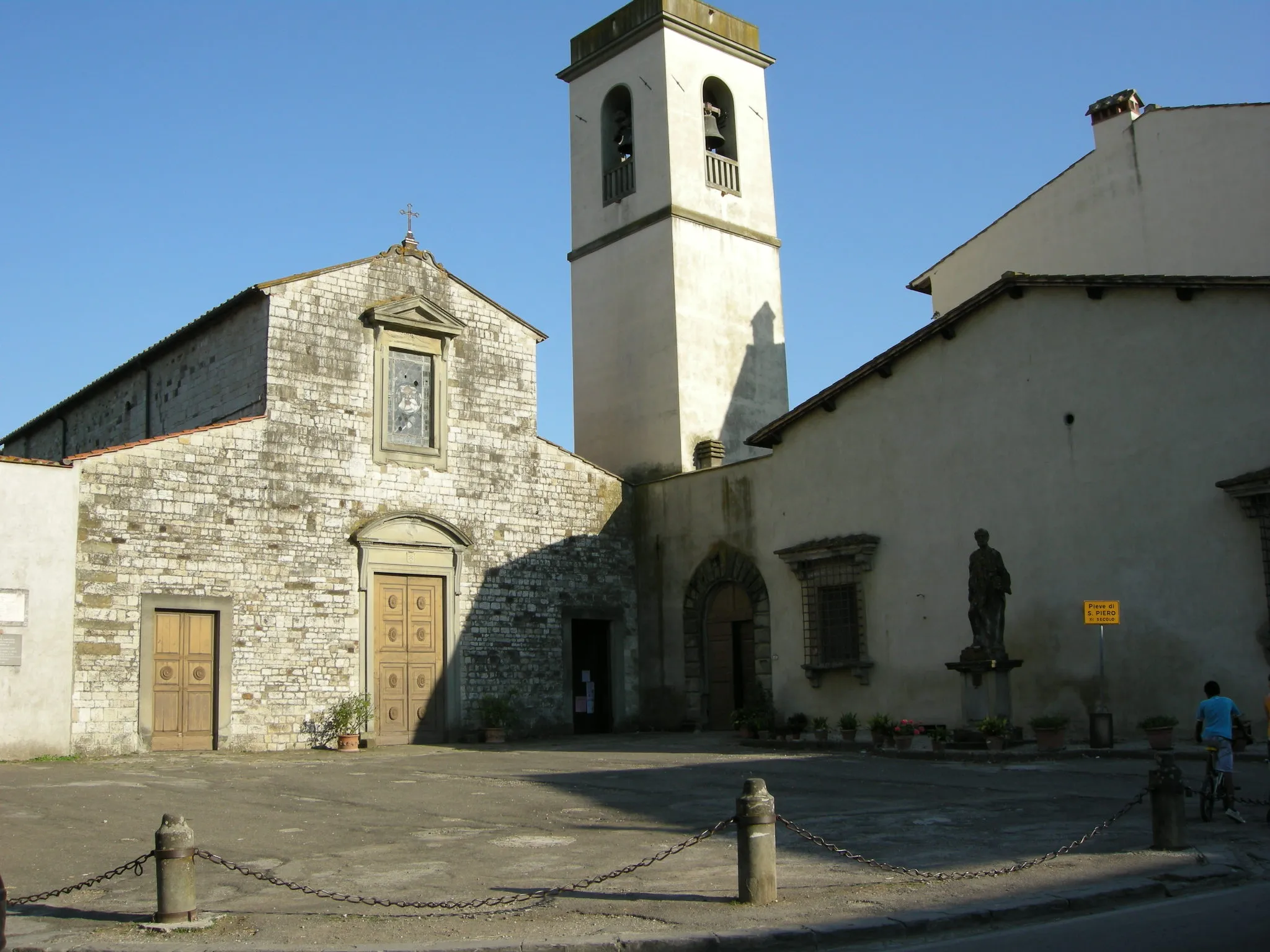 Photo showing: Pieve di San Pietro (San Piero a Sieve)