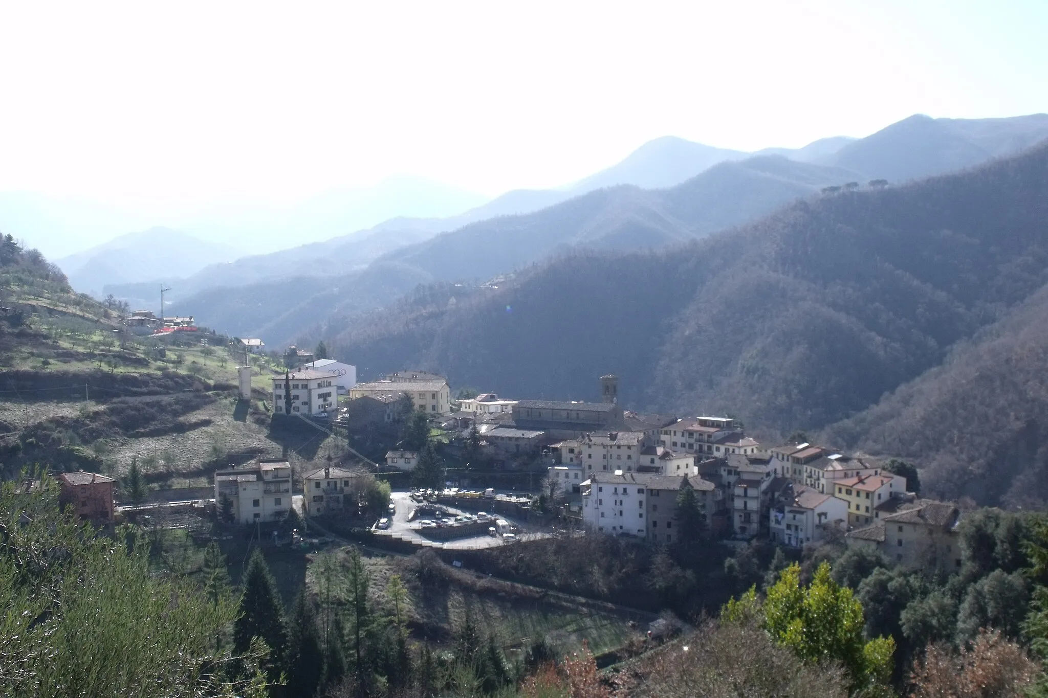 Photo showing: Panorama of San Godenzo, Province of Florence, Tuscany, Italy