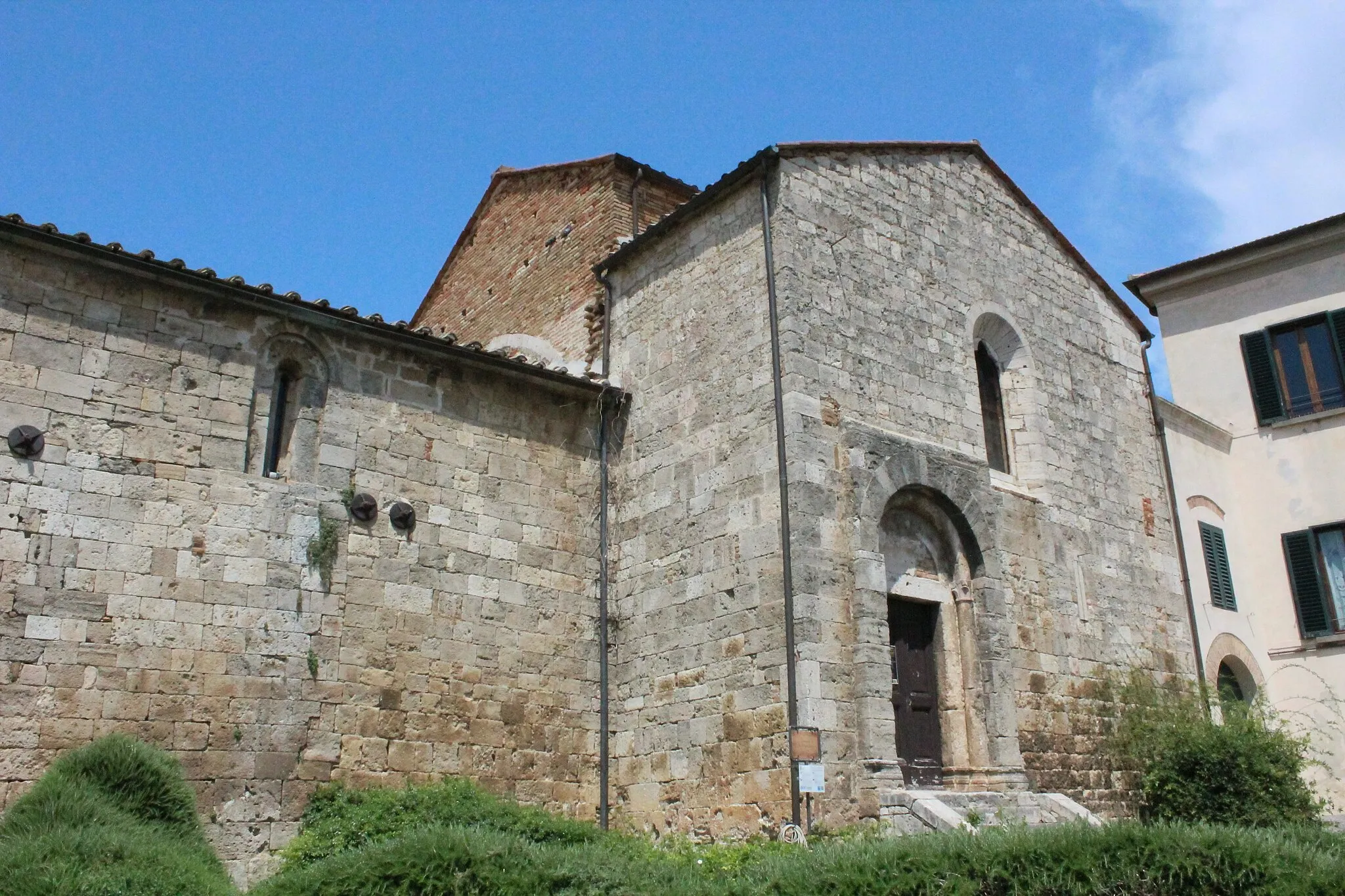 Photo showing: Church Pieve San Martino in Magliano in Toscana, Province of Grosseto, Tuscany, Italy