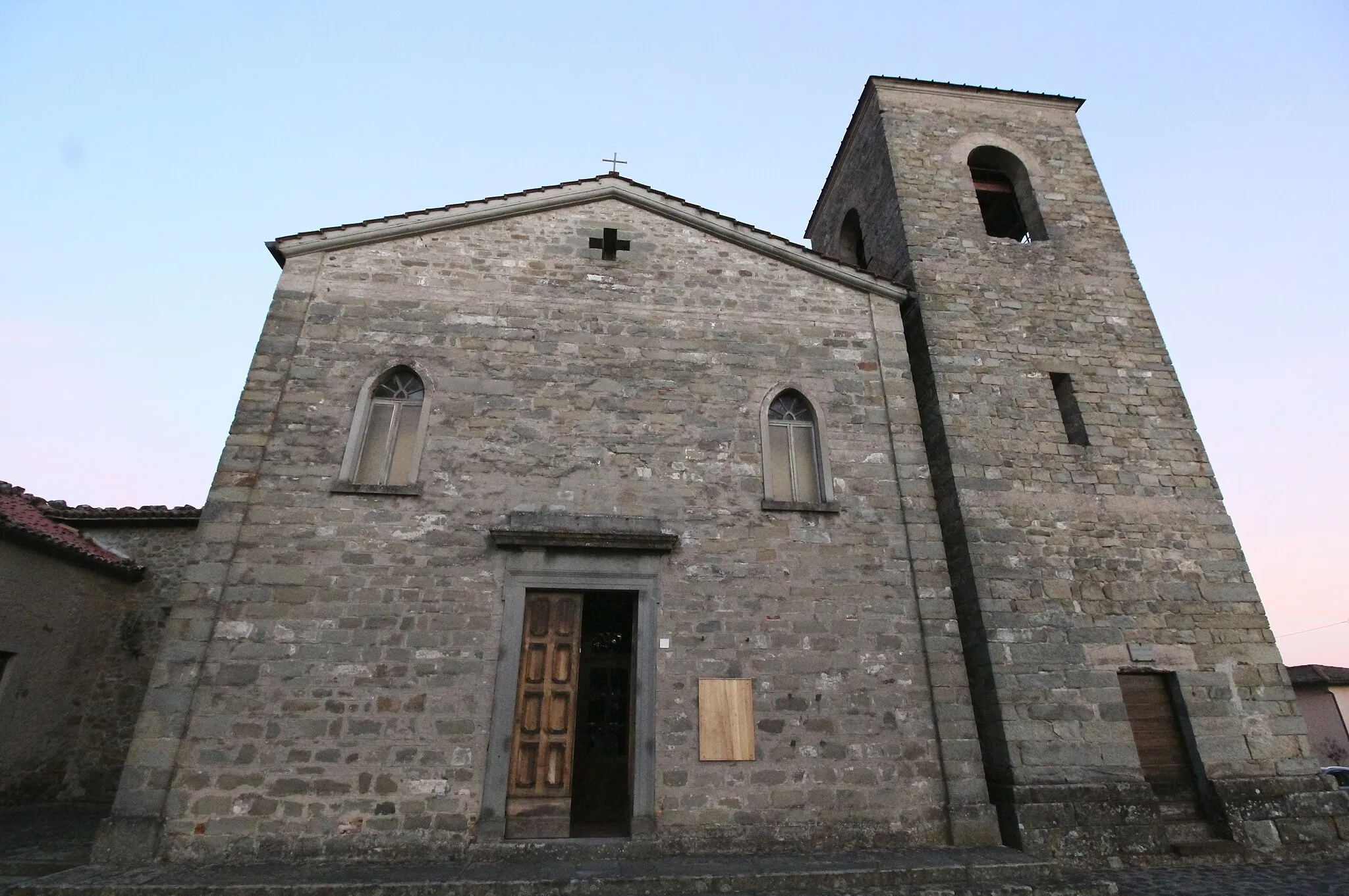 Photo showing: church Santi Sisto e Margherita, Villa Collemandina, Tuscany, Italy