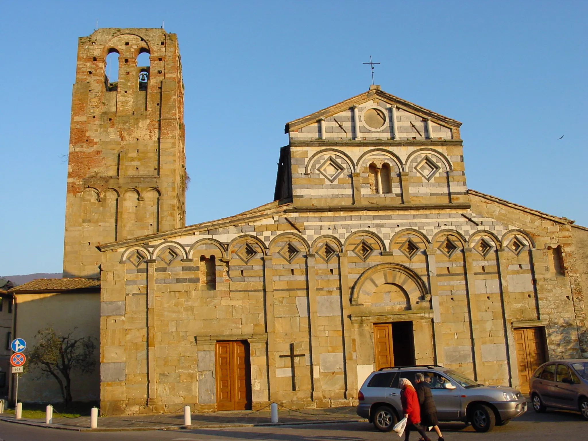 Photo showing: Church Pieve Ss. Giovanni ed Ermolao in Calci, Italy