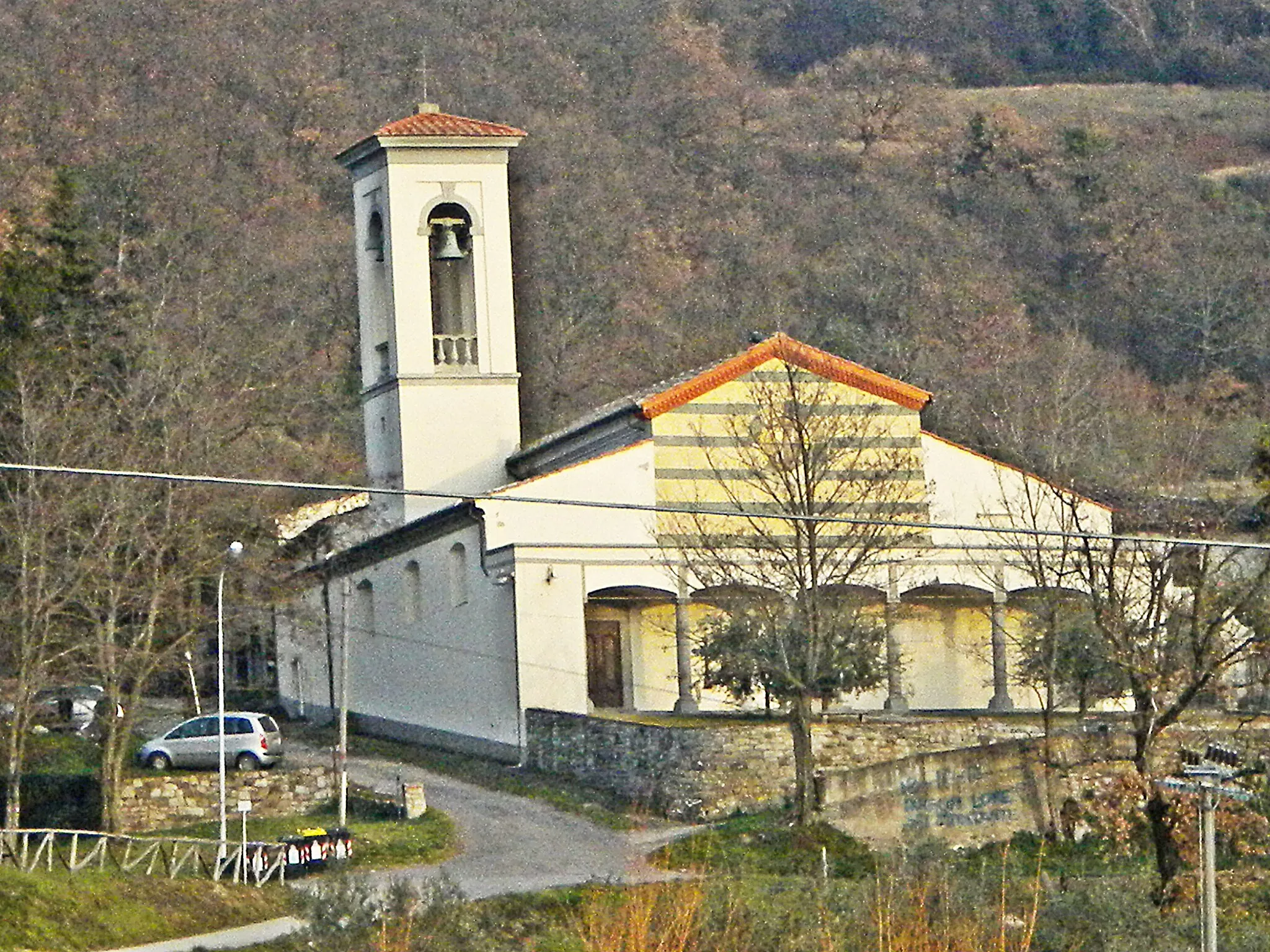 Photo showing: parish church