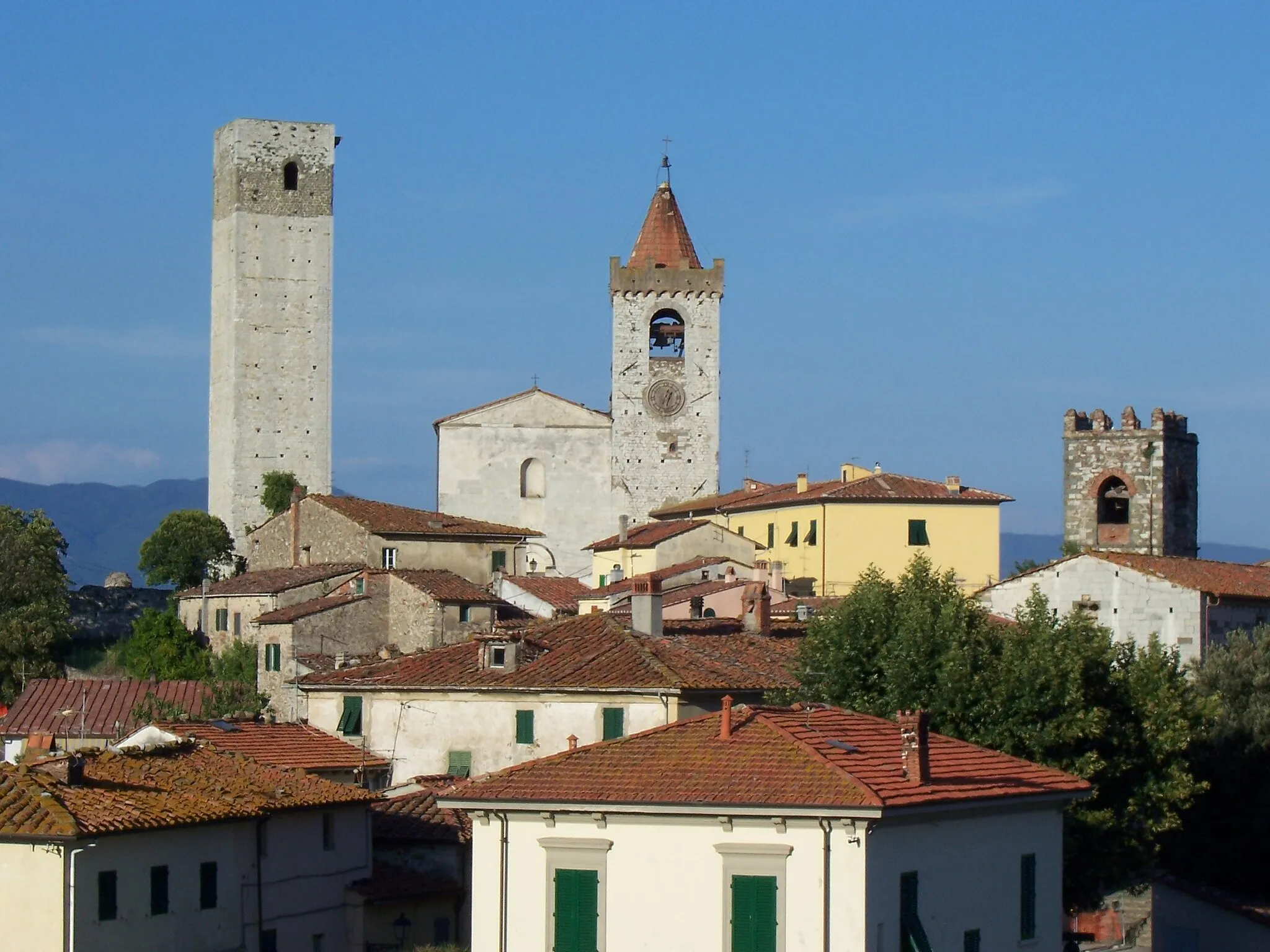 Photo showing: Serravalle Pistoiese, view over the village