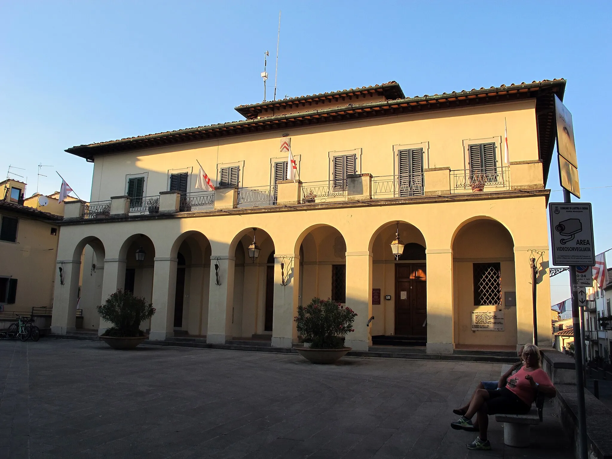Photo showing: Town hall (Lastra a Signa)