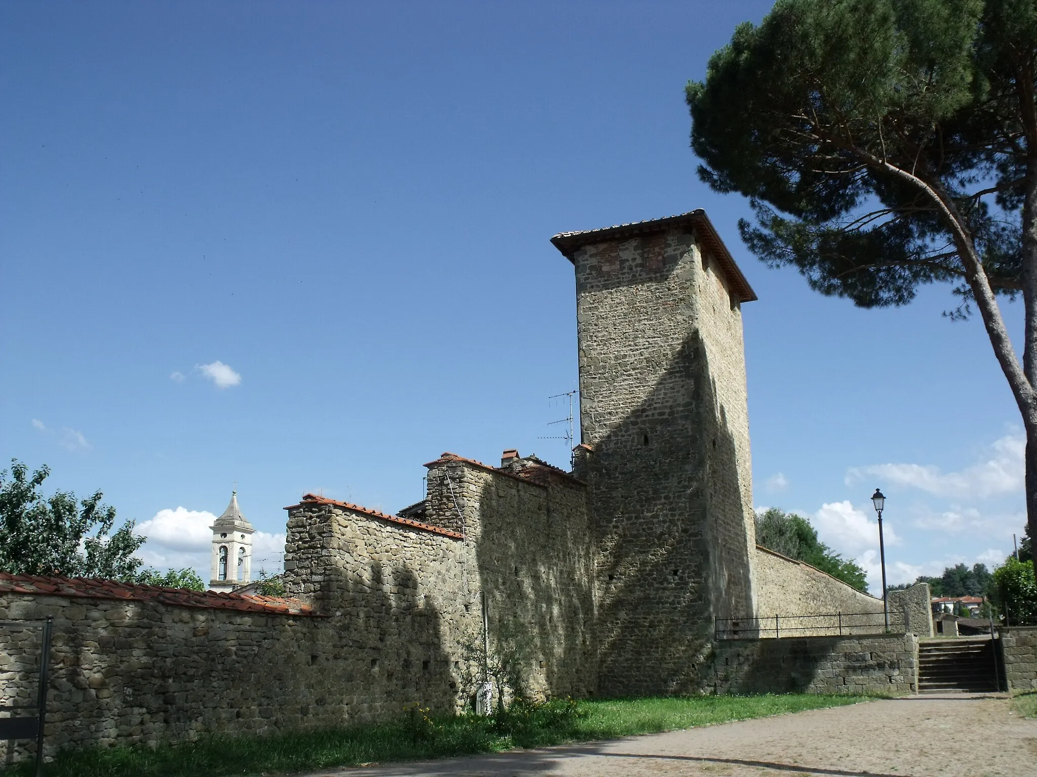 Photo showing: City Wall of Figline Valdarno, Province of Florence, Tuscany, Italy