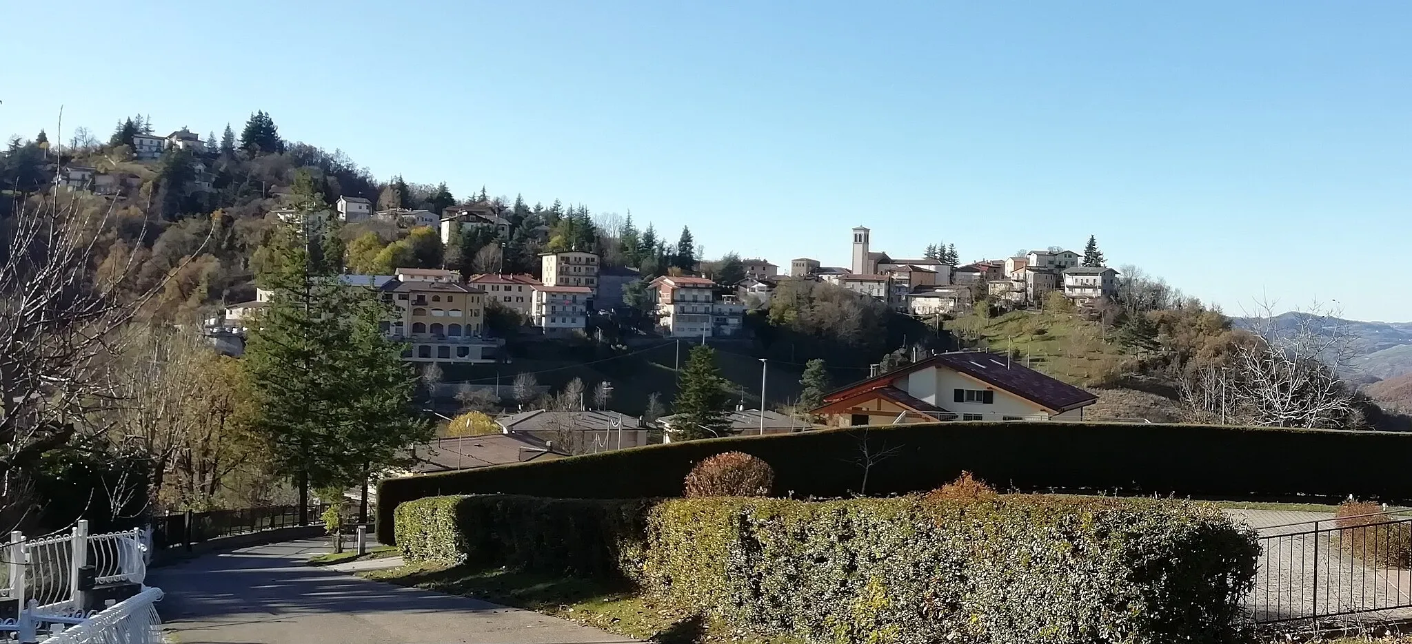 Photo showing: Castel d'Aiano, veduta d'insieme