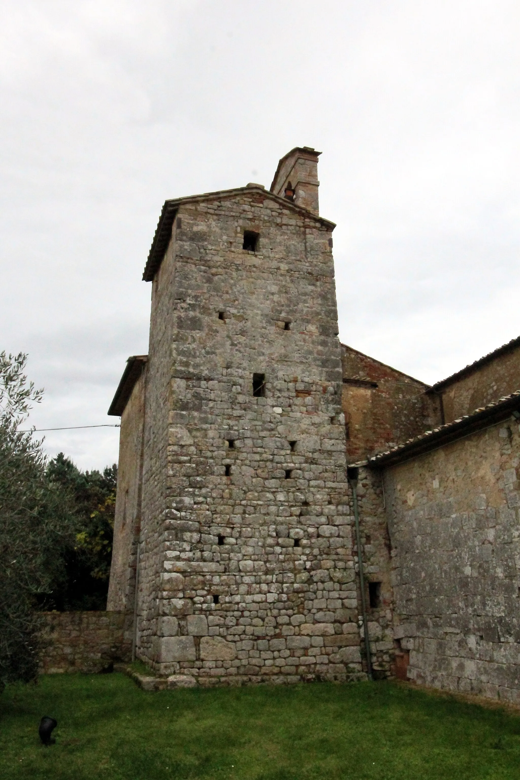 Photo showing: Campanile of the Church San Giovanni Battista a Corsano, Ville di Corsano, hamlet of Monteroni d’Arbia, Val d’Arbia, Province of Siena, Tuscany, Italy