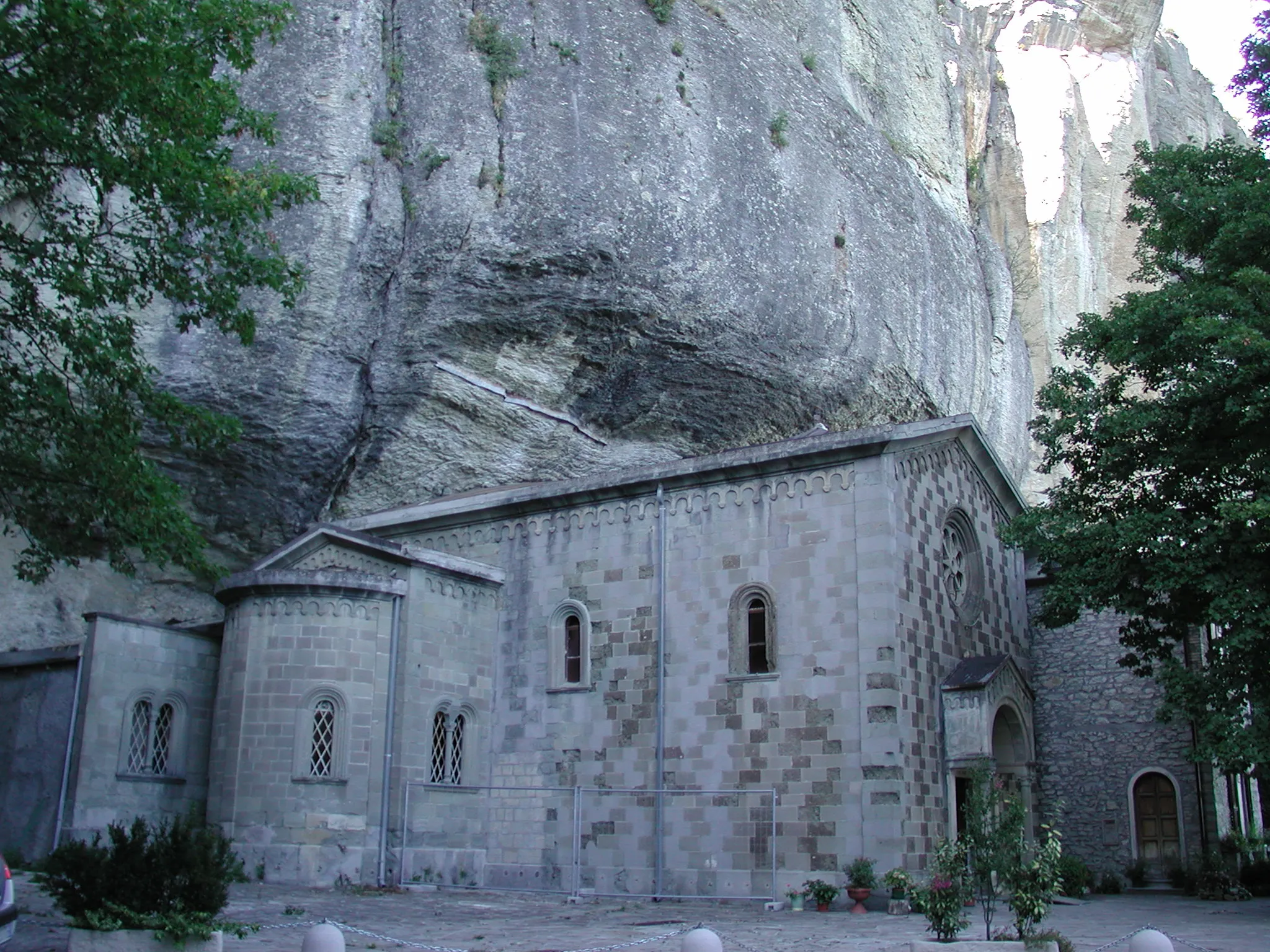 Photo showing: Pietra di Bismantova, appennino reggiano