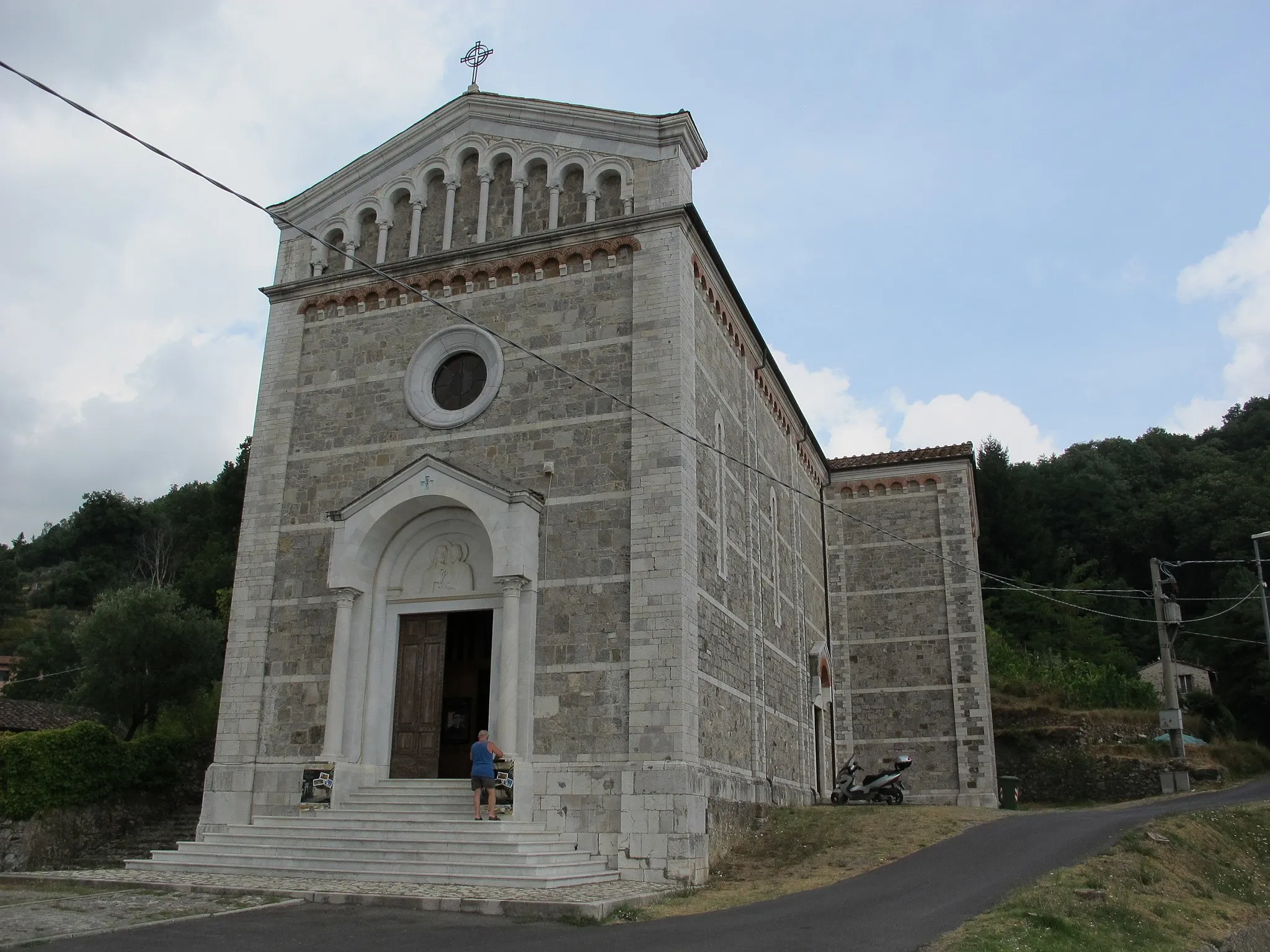 Photo showing: Fiano, chiesa di san pietro apostolo,