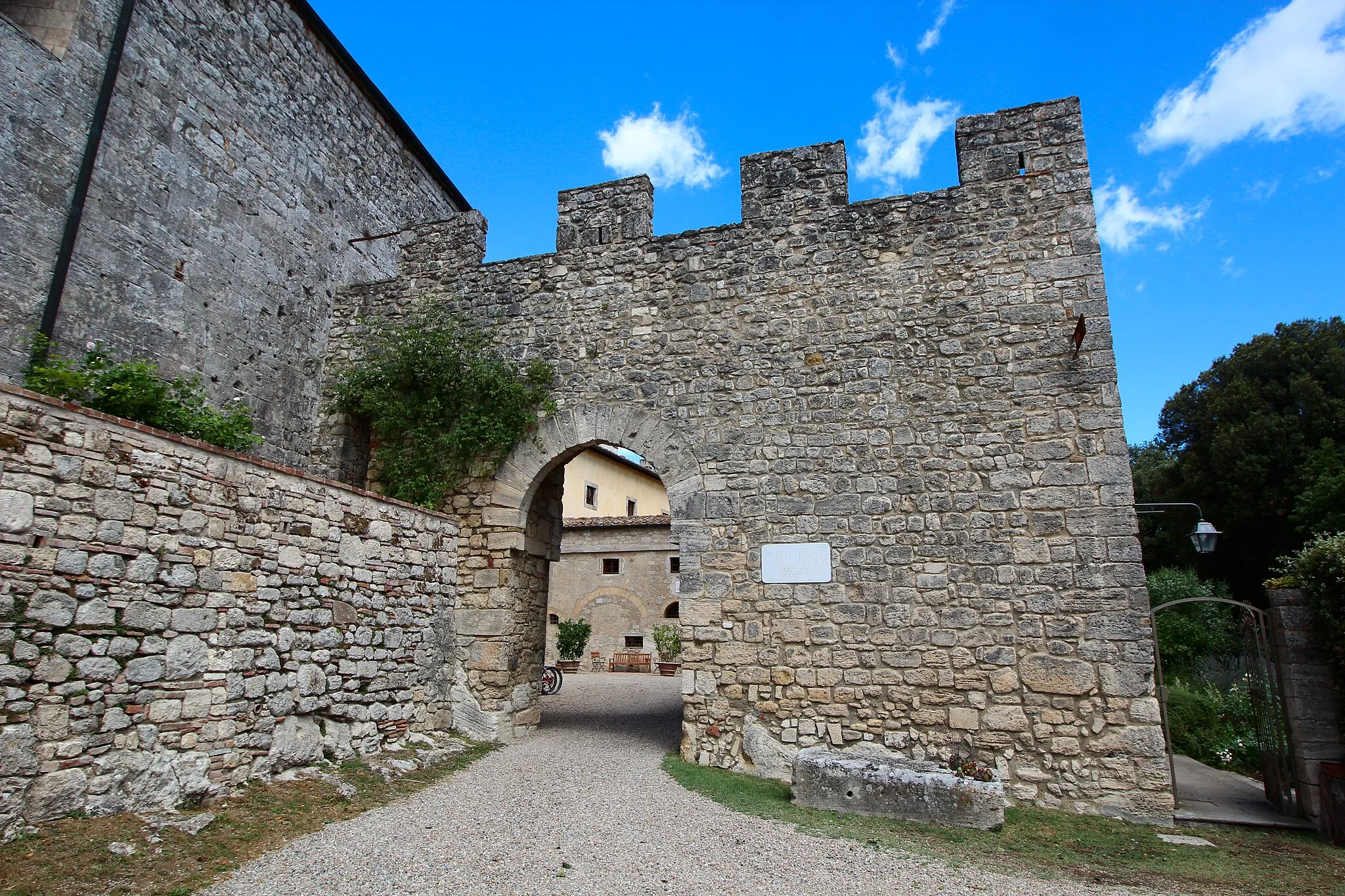 Photo showing: Pignano, village in the municipality of Volterra, Province of Pisa, Tuscany, Italy