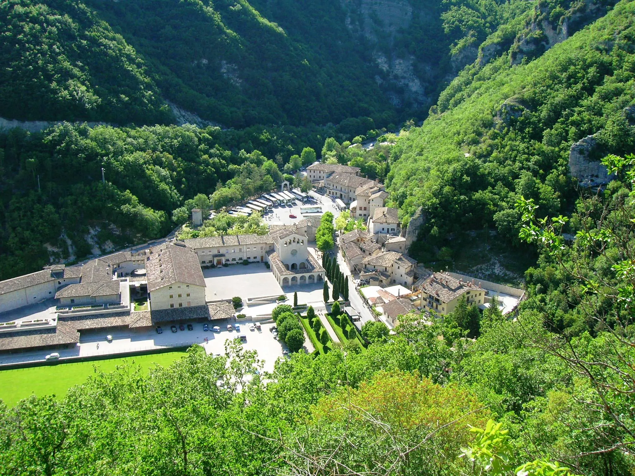 Photo showing: Veduta di Roccaporena