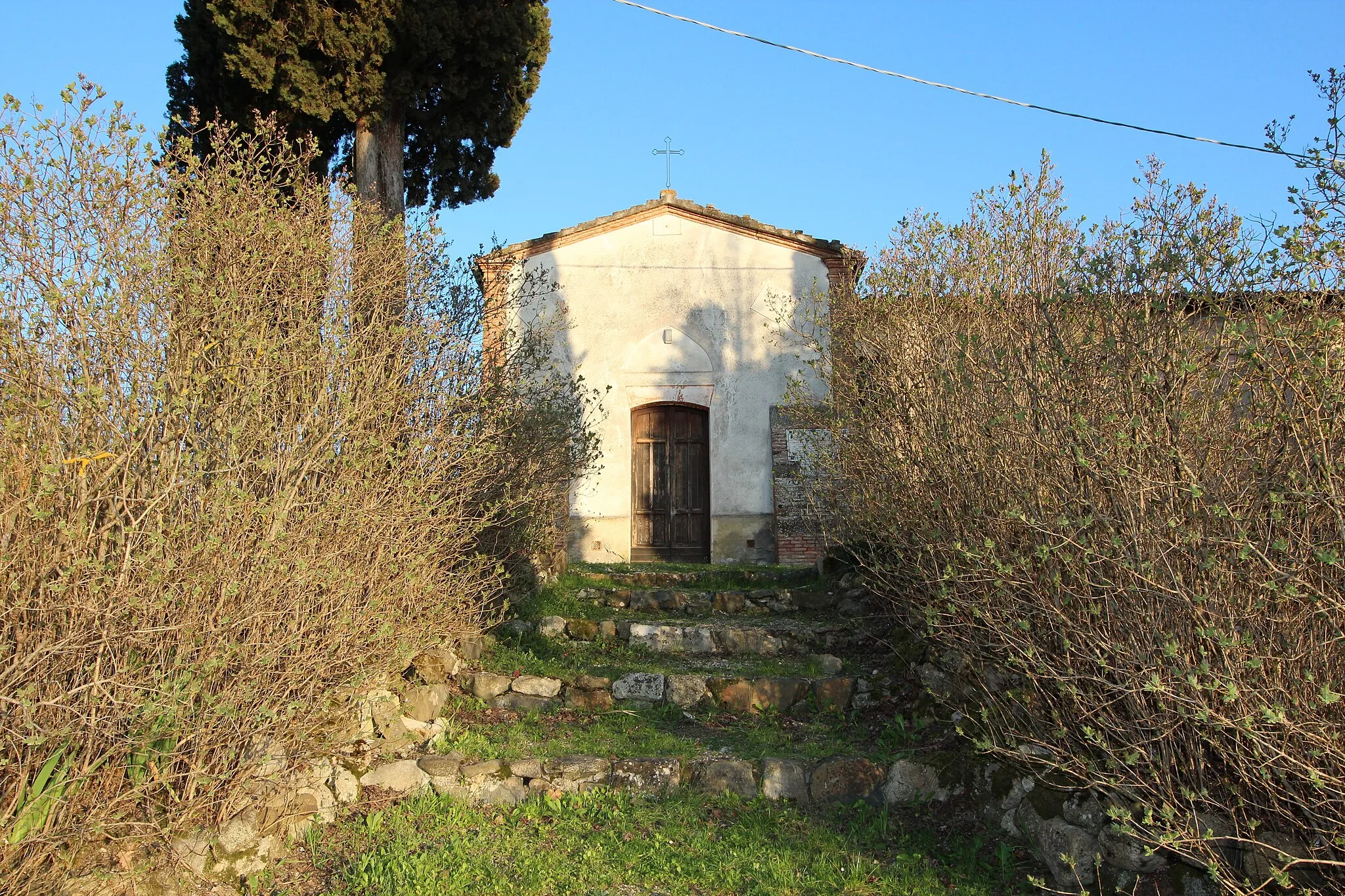 Photo showing: Church San Pietro Apostolo, Macciano, hamlet of Chiusi, Province of Siena, Tuscany, Italy