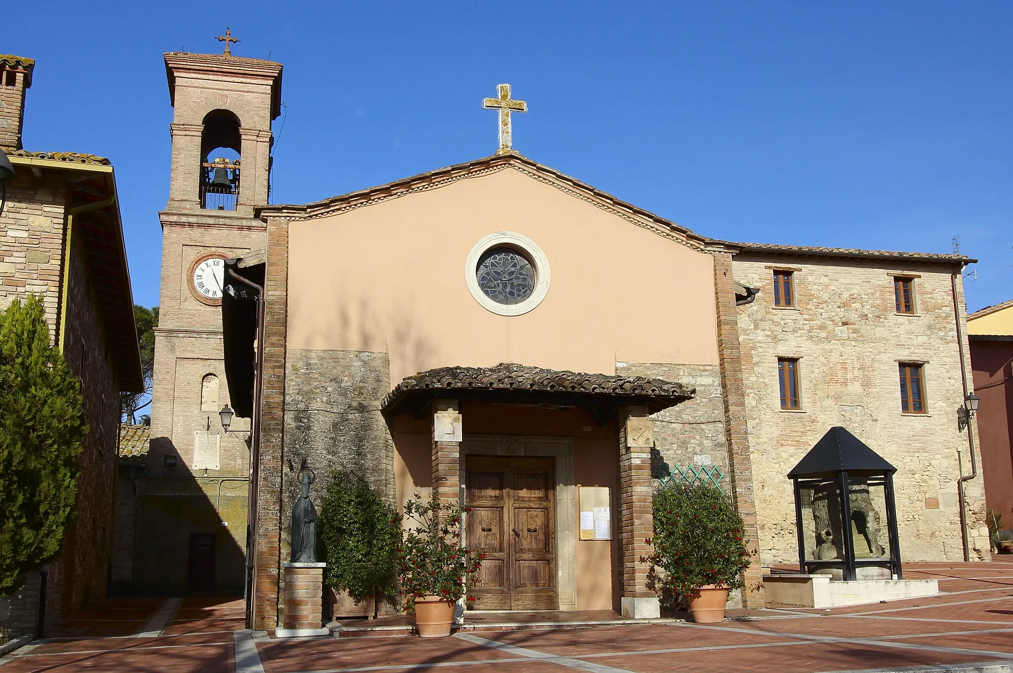 Photo showing: Church San Benedetto, Badiola, hamlet of Marsciano, Province of Perugia, Umbria, Italy