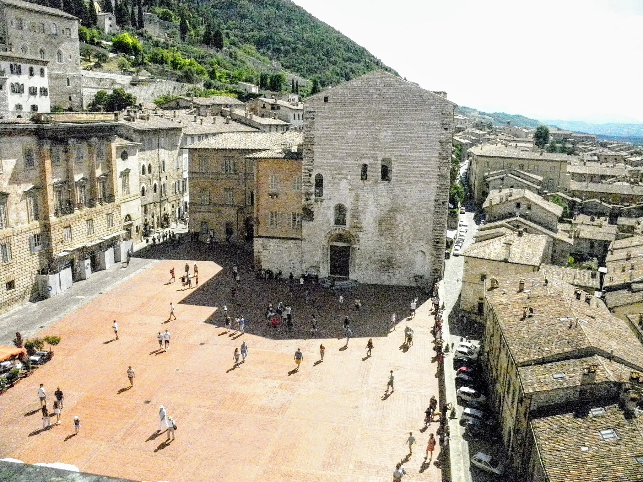 Photo showing: Palazzo dei consoli (scalinata)