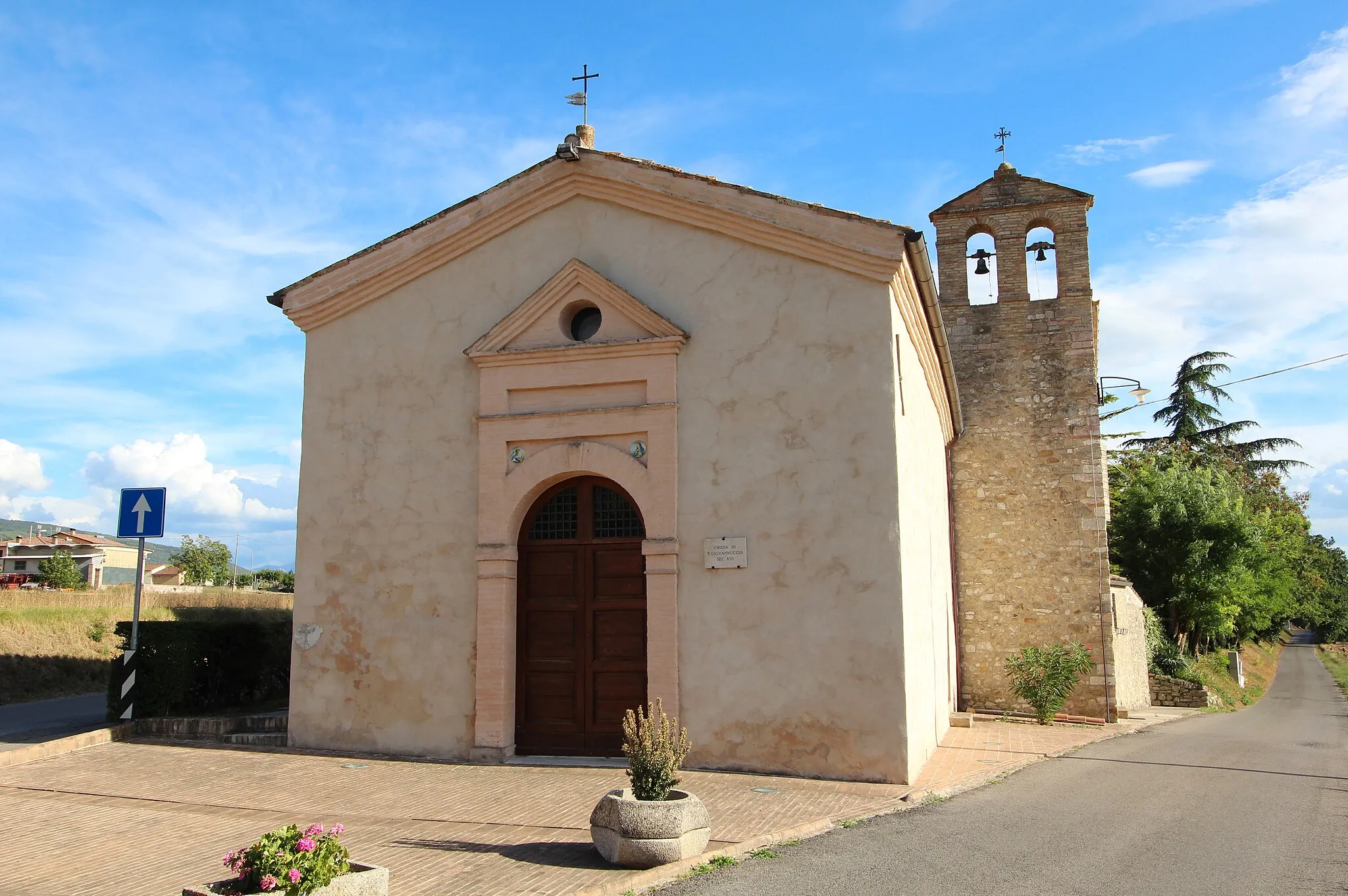 Photo showing: Church San Giovannuccio, Rivotorto, hamlet of Assisi, Province of Perugia, Umbria, Italy