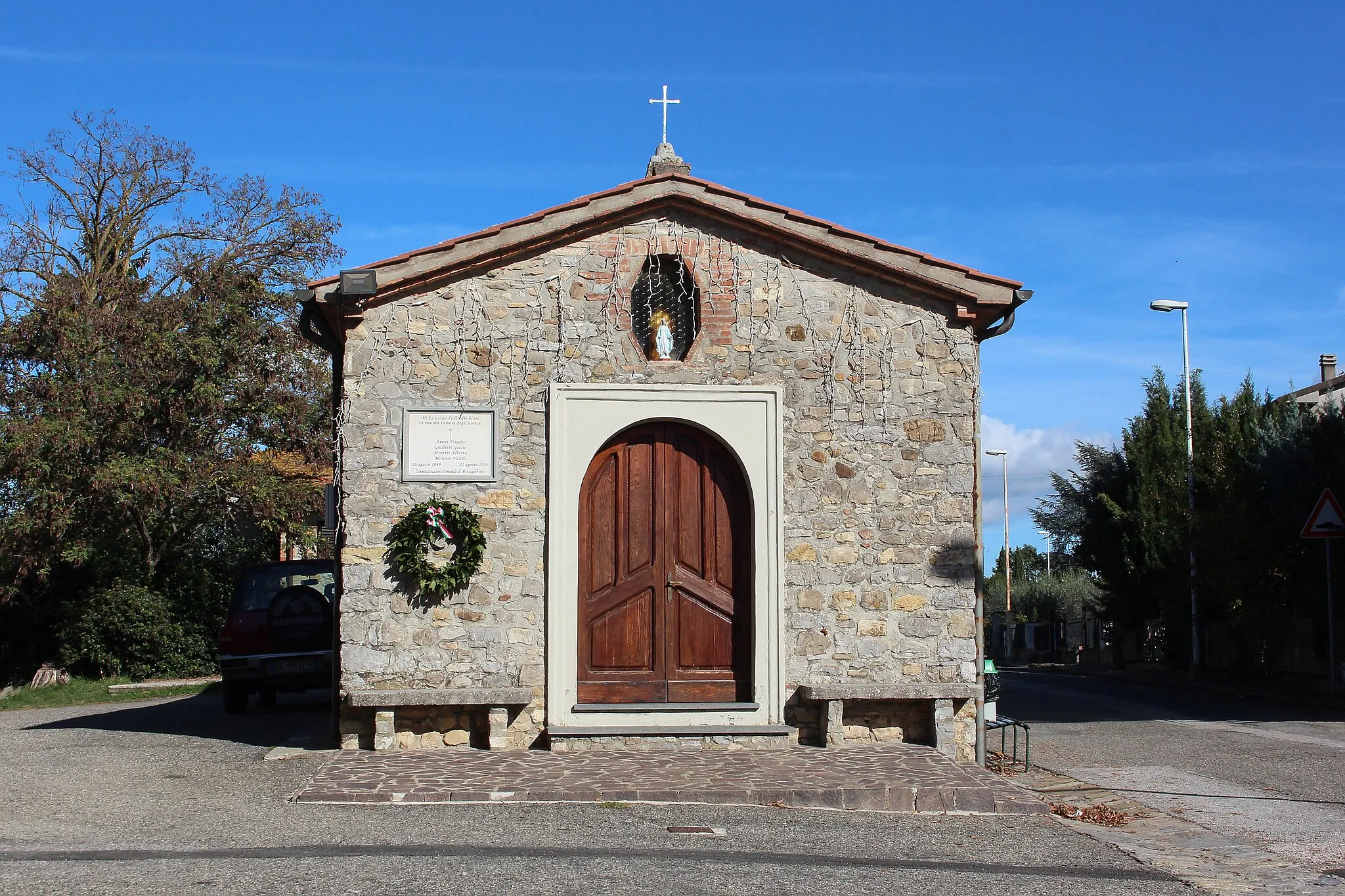Photo showing: church Santa Maria delle Rose, Faiolo, hamlet of Montegabbione, Province of Terni, Umbria, Italy