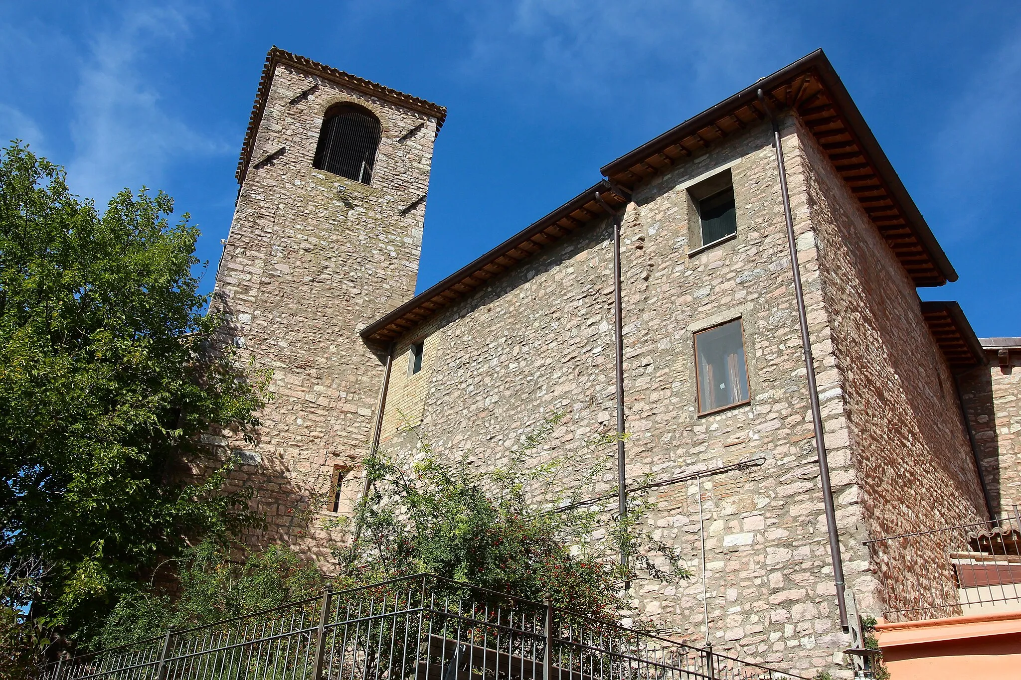 Photo showing: church San Bartolomeo (Montecchio, hamlet of Giano dell'Umbria, Province of Perugia, Umbria, Italy)