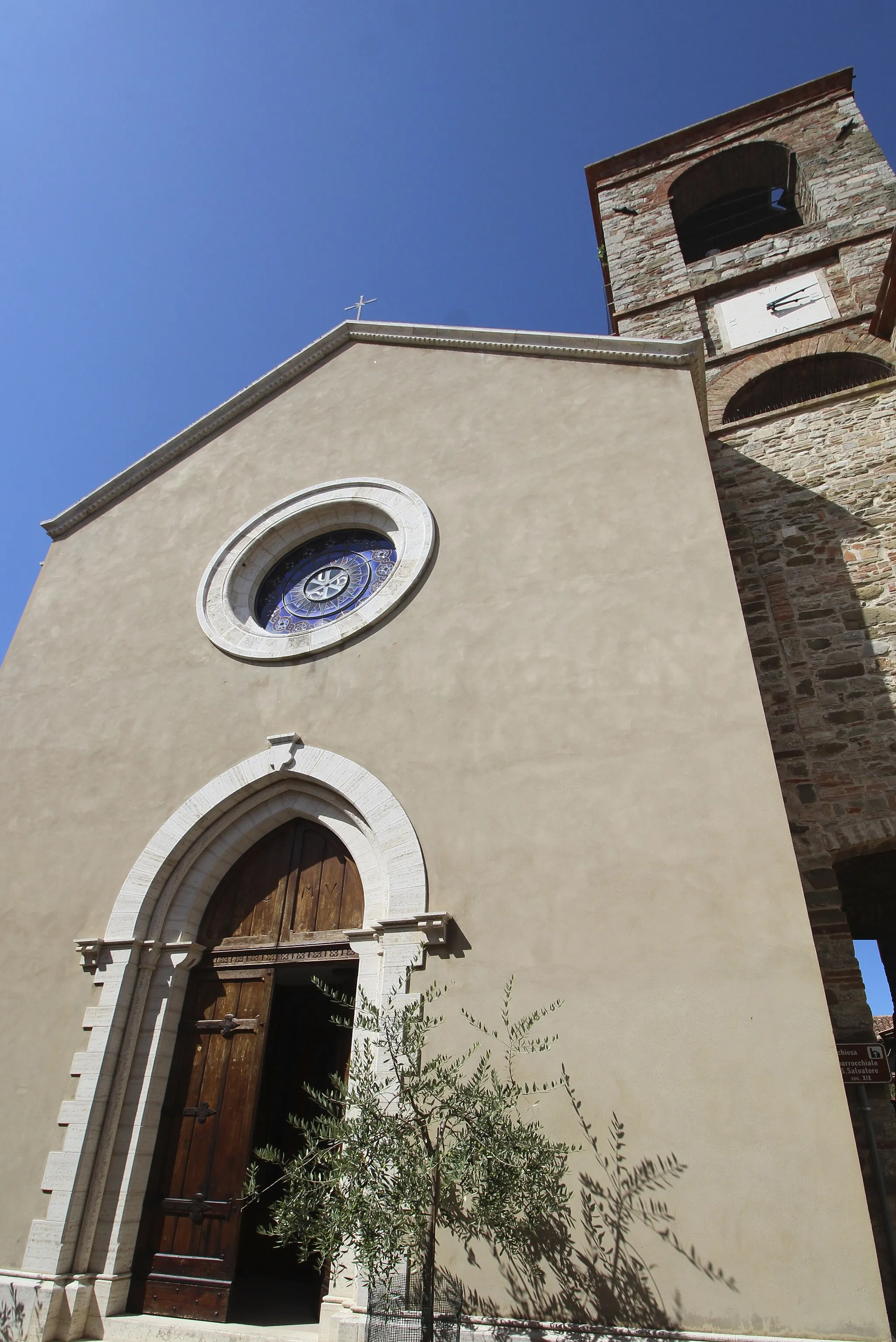 Photo showing: church San Salvatore, Doglio, hamlet of Monte Castello di Vibio, Province of Perugia, Umbria, Italy